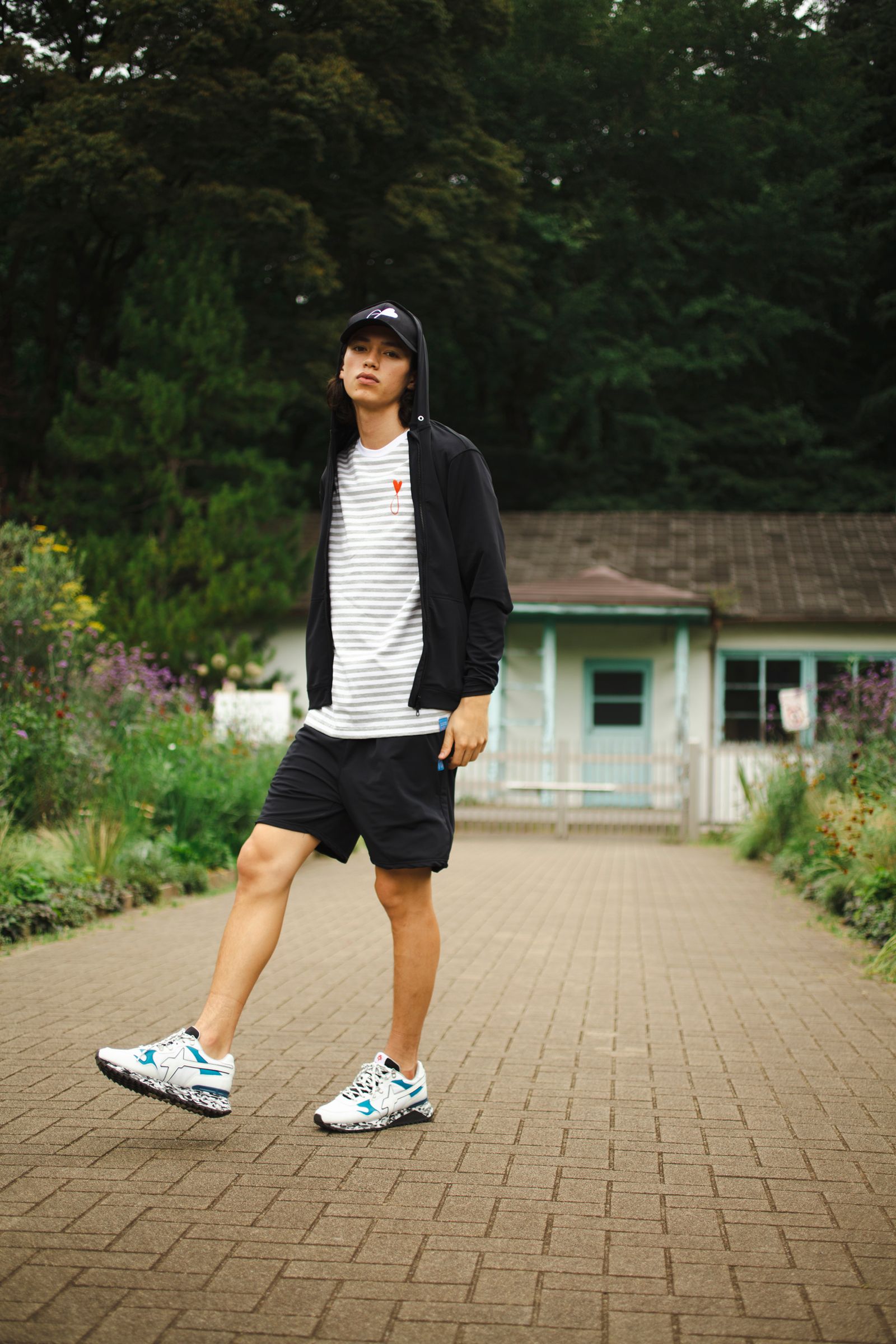 Rapha ラファ コゴパーカー 黒色 Women's Cropped Cargo Top | Rapha
