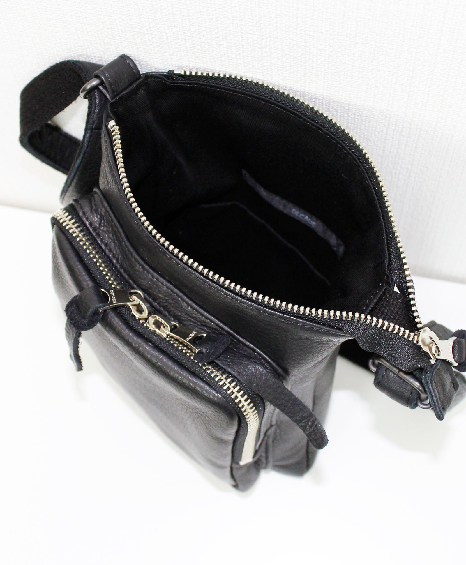 オイルドカウレザー・ミニショルダーバッグ / Oiled Cow Leather Mini Shoulder / BLACK [DCD-01357]
