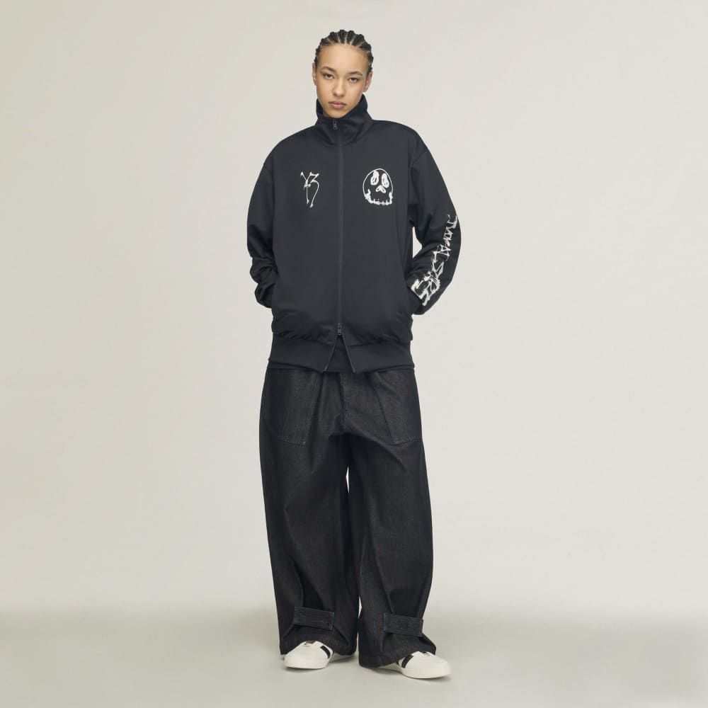 チト グラフィック トラック トップ / Y-3 CHITO GRAPHIC TRACK TOP / BLACK [KQ8595 -APPA26]
