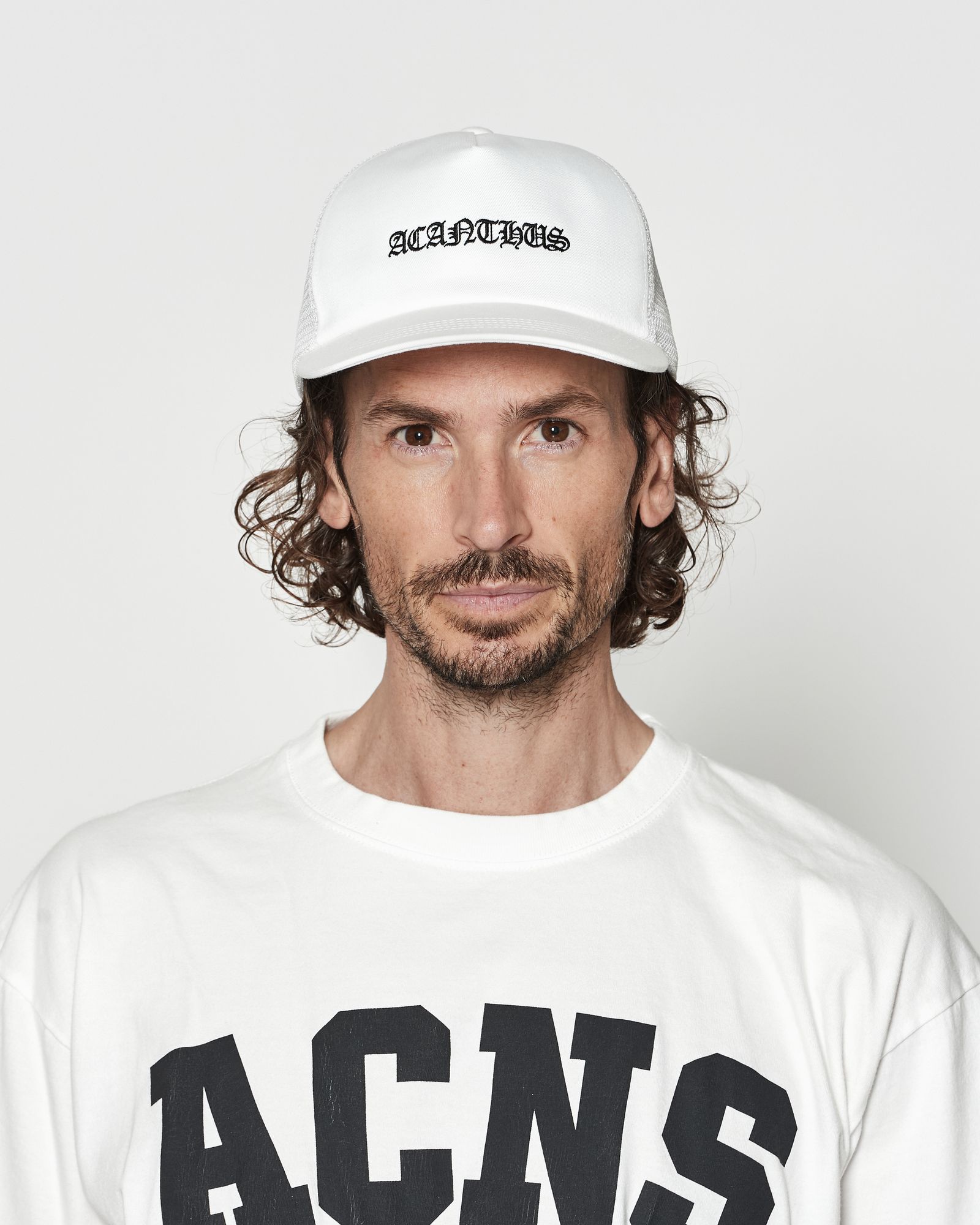 ☆先行予約☆ ロゴメッシュキャップ / Old English Logo Mesh Cap / WHITE【CP2602】