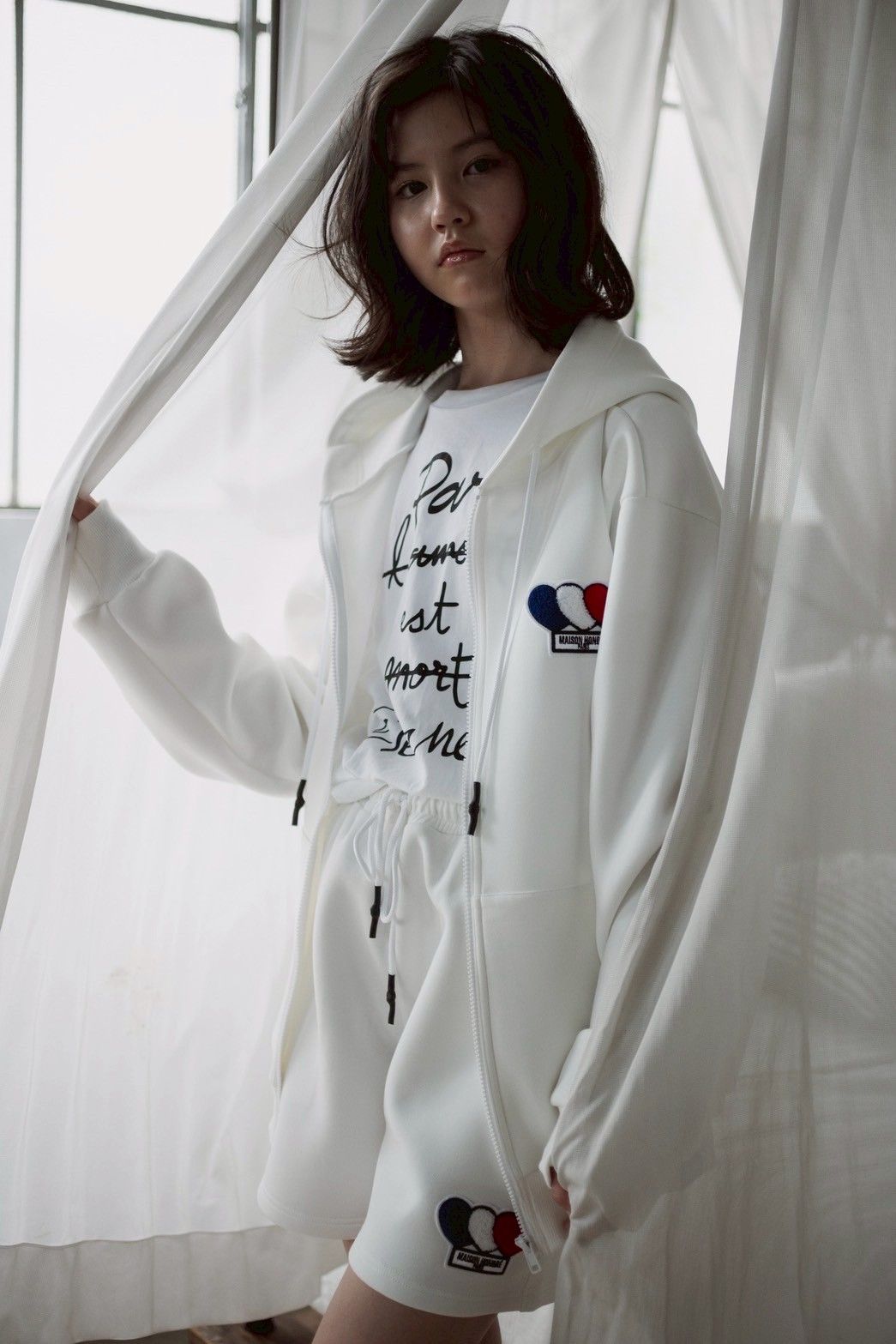MAISON HONORE PARIS - 3ハートパッチダンボールジップパーカー