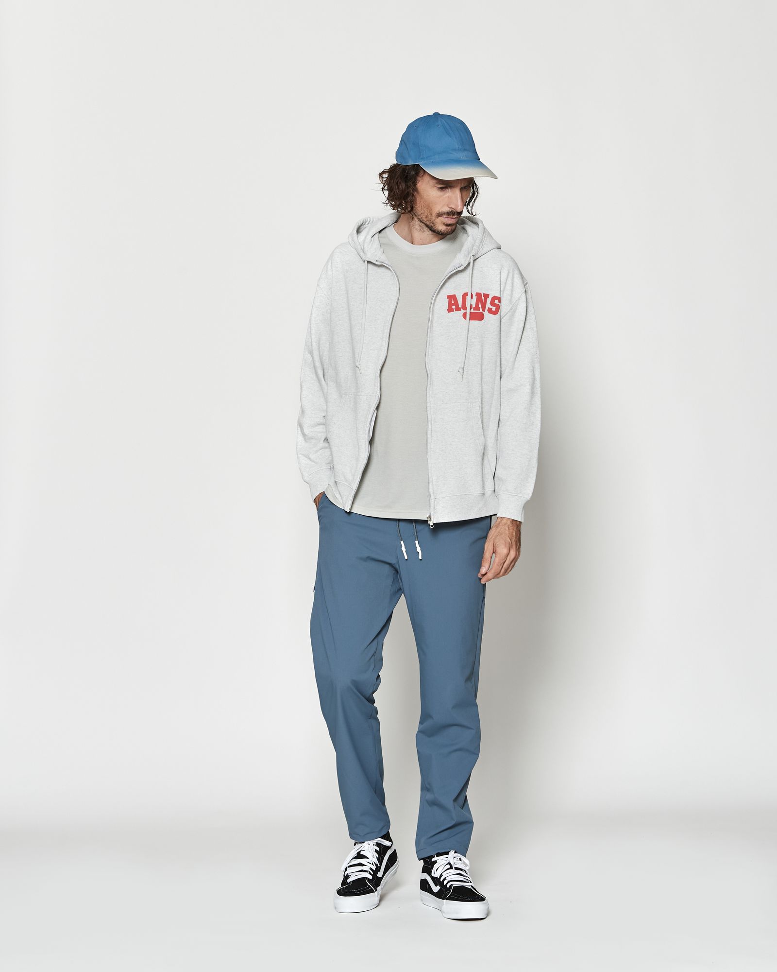 ☆先行予約☆ エイジングカレッジロゴ スウェットジップフーディー / パーカー / Aging College Logo Zip Up Hooded Sweatshirt / ASH GREY【HJ2601】