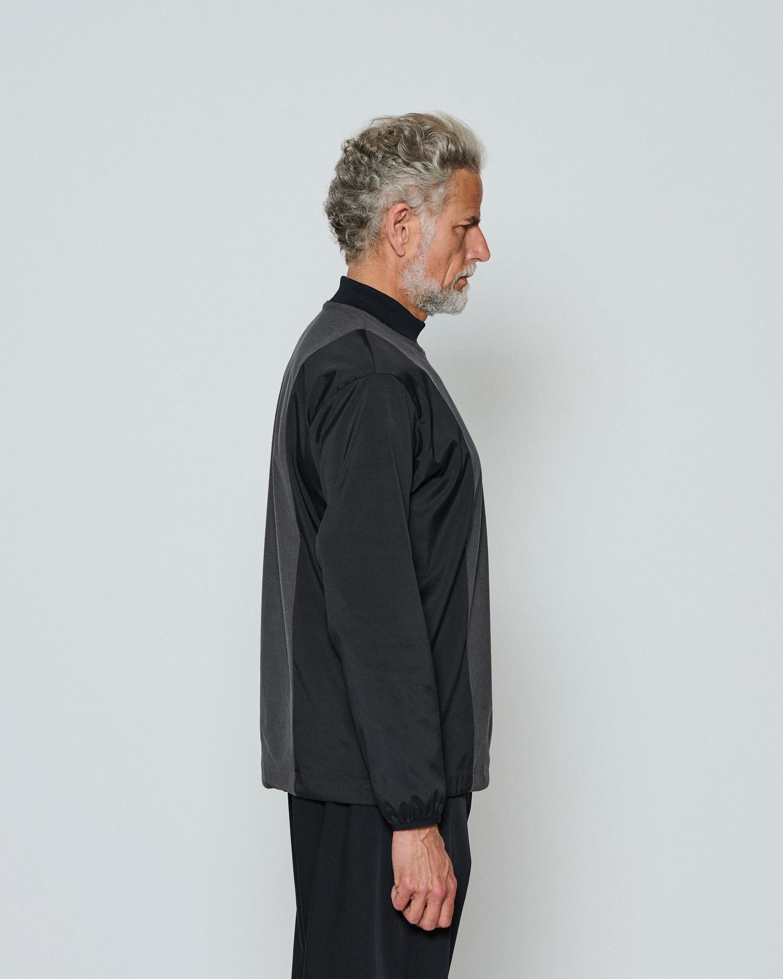 ☆先行予約☆  モックネックL/Sトップ / Split Mockneck L/S Top / CHARCOAL(BODY) BLACK(ARM)【CT2609】