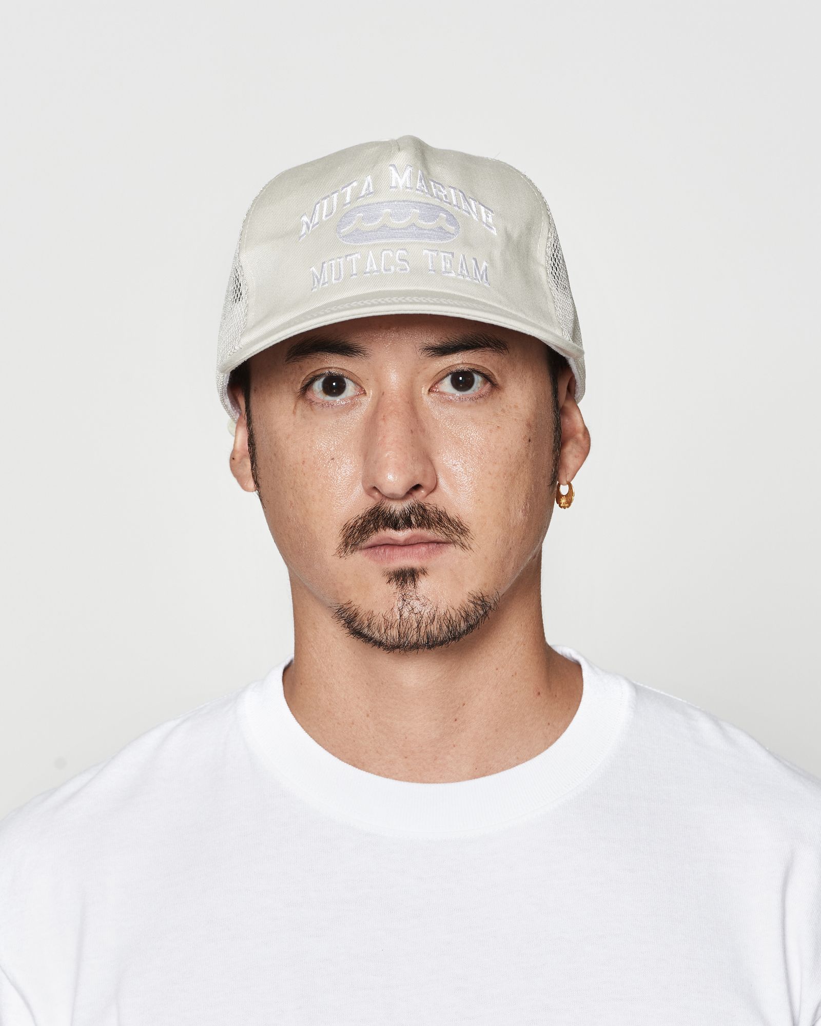☆先行予約☆muta MARINE × ACANTHUS  / カレッジロゴメッシュキャップ / College Logo Mesh Cap / BEIGE 【MA2622】