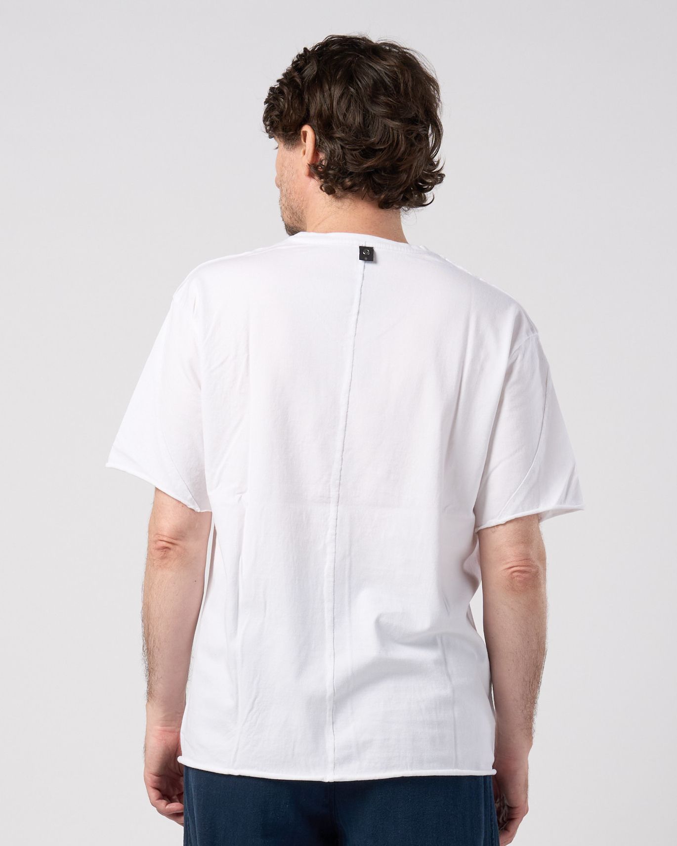 ☆先行予約☆ wjk  / カットオフVネック半袖Tシャツ / cut-off V-neck S/S / white【7002 js01k】