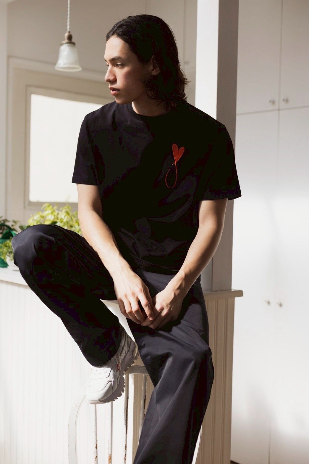 Tシャツ / Tiphanie Big Logo / BLACK x RED