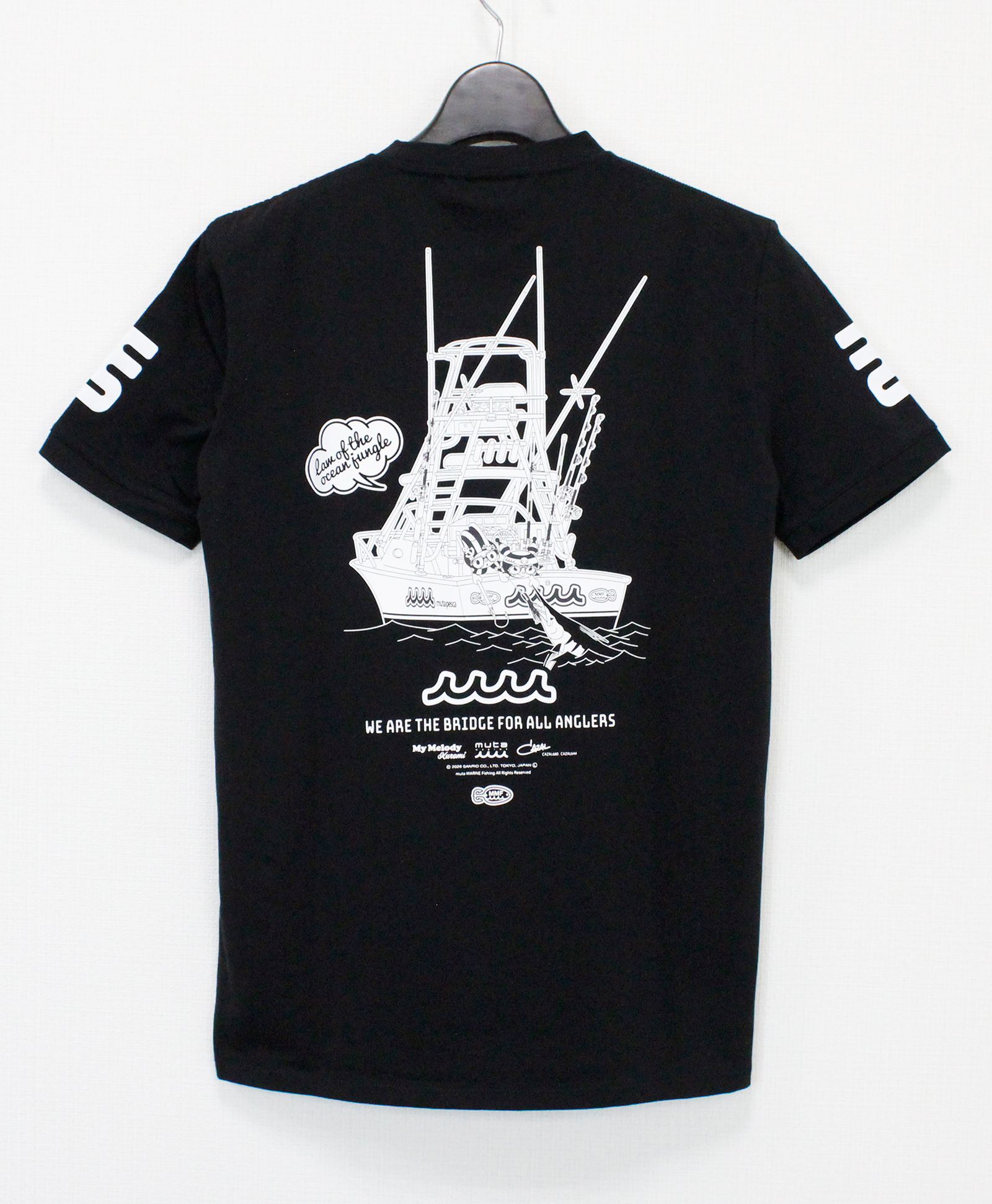 muta - Kuromi × muta MARINE Fishing ストレッチTシャツ / ブラック