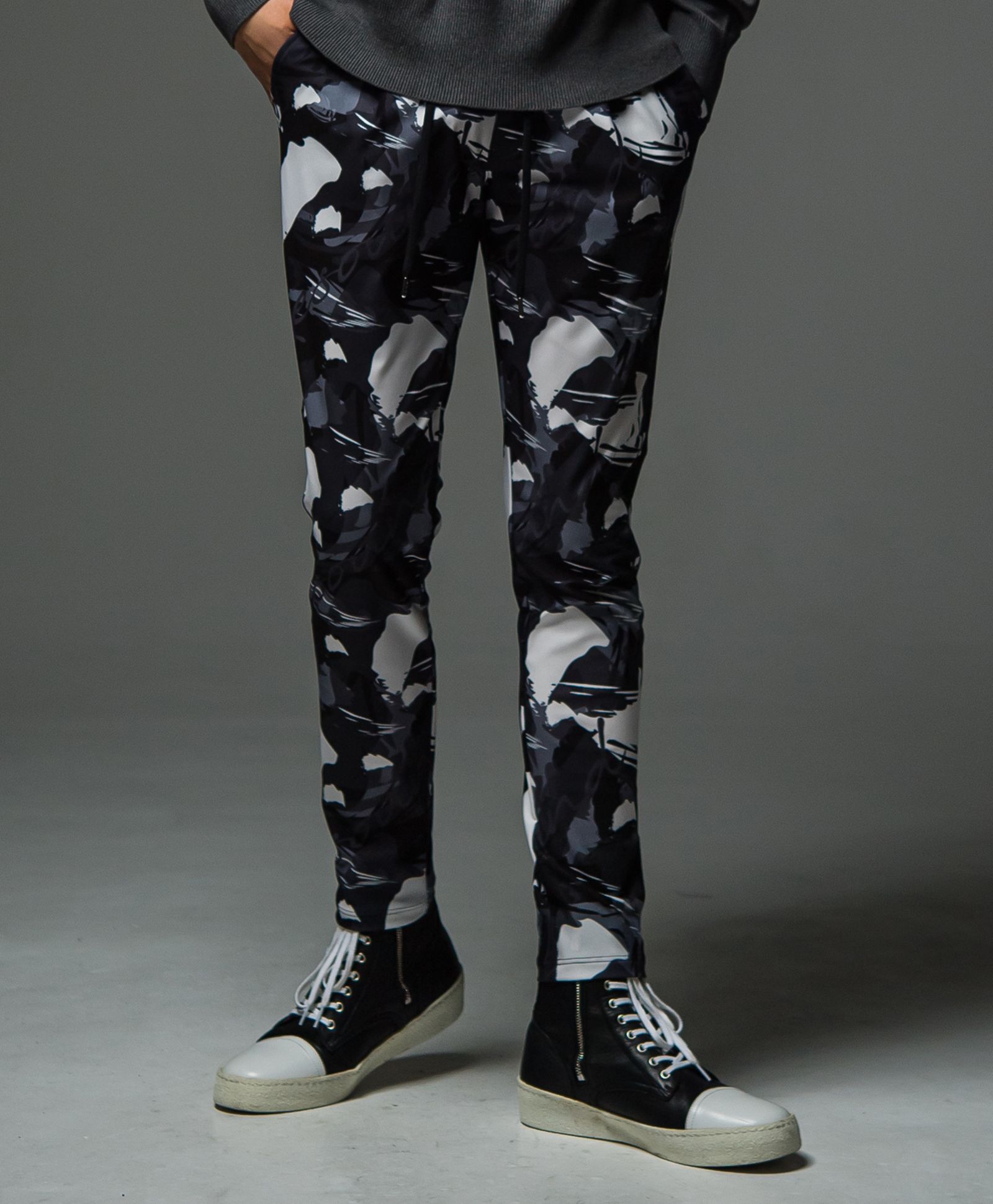 RESOUND CLOTHING - CHRIS EASY TUCK PANTS / BKCAMO [RC29-ST-016T