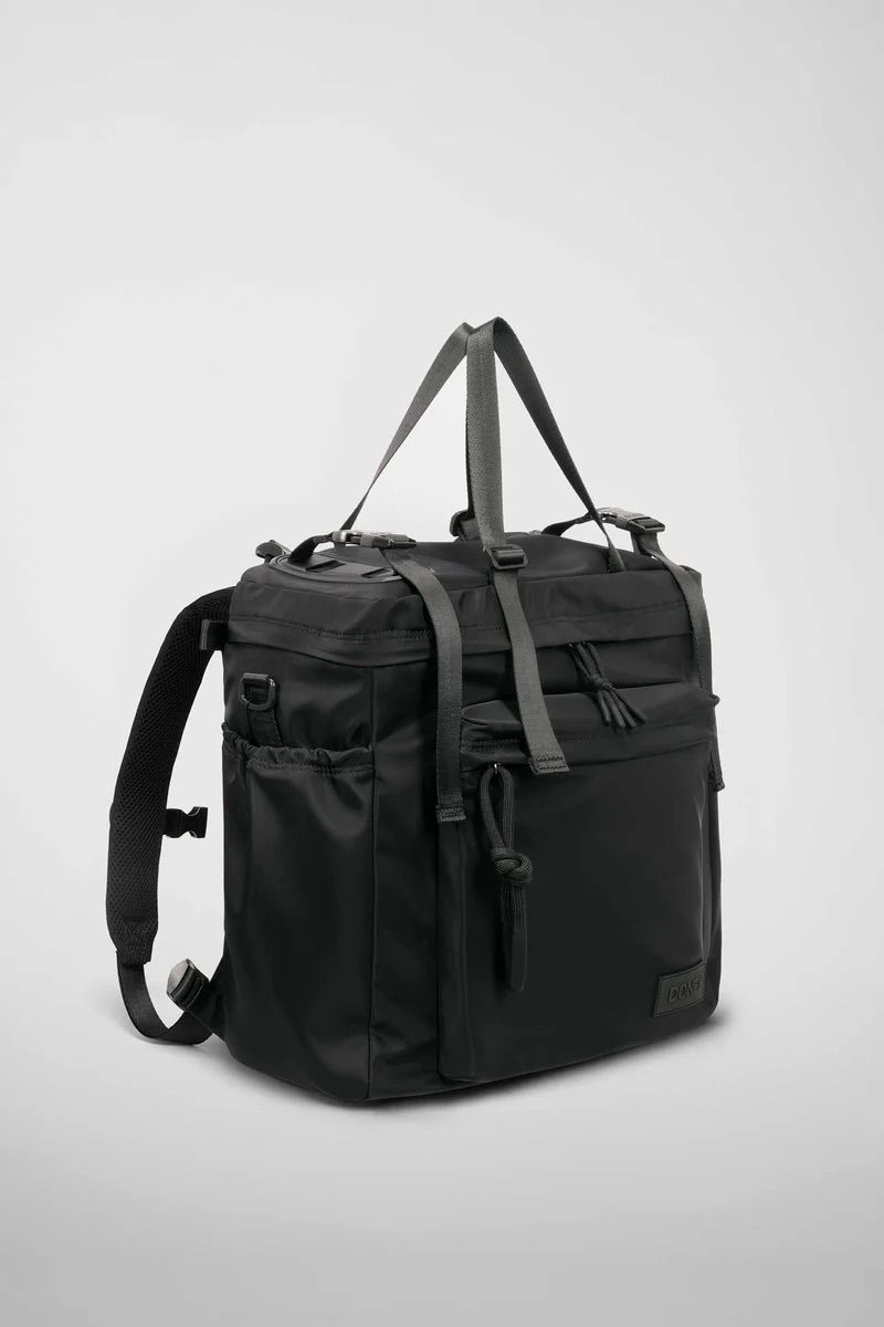 リュック バックパック ハンド ショルダー バッグ 2WAY / イースト+ウェスト リサイクルナイロン 防水 / Lサイズ / ブラック [ZAEWRL001 NERO]