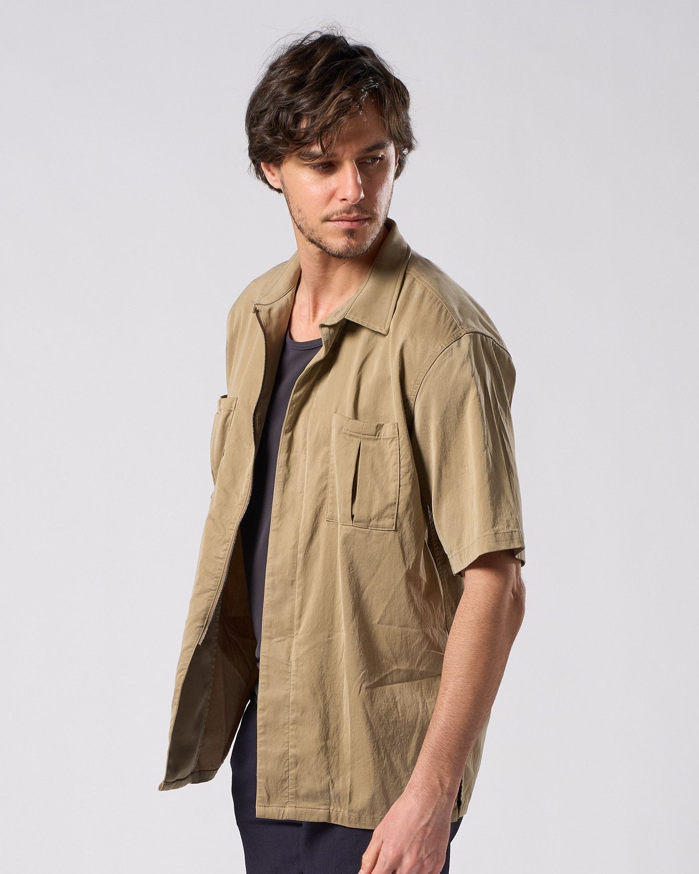 ☆先行予約☆ フロントジップハーフスリーブシャツ /  front-zip shirt H/S / DULL BEIGE [4906 cu01i]