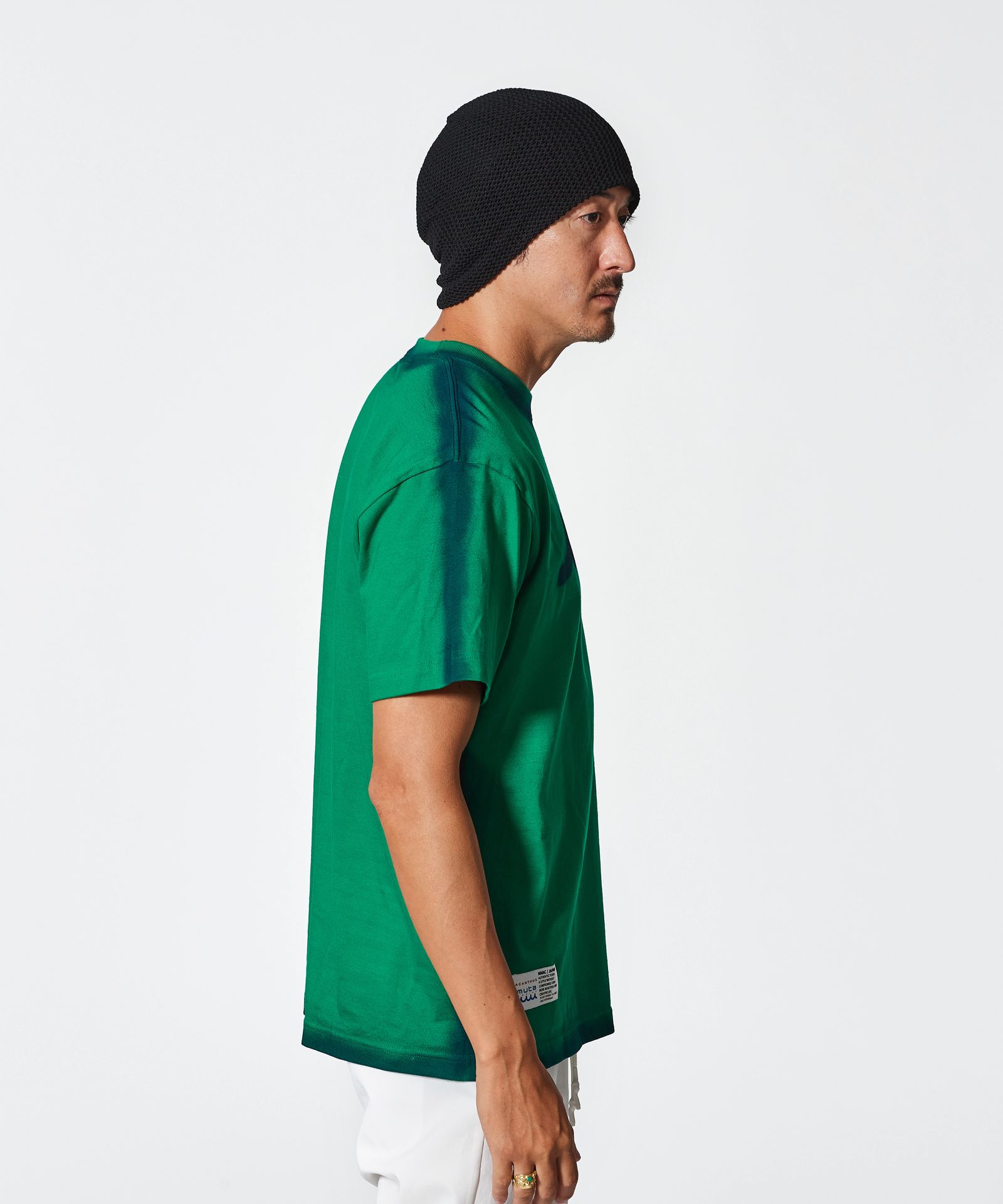 【muta】× ACANTHUS スプレーライン Tシャツ ACANTHUS - ACANTHUS × muta MARINE / muta Spray Line Tee / T