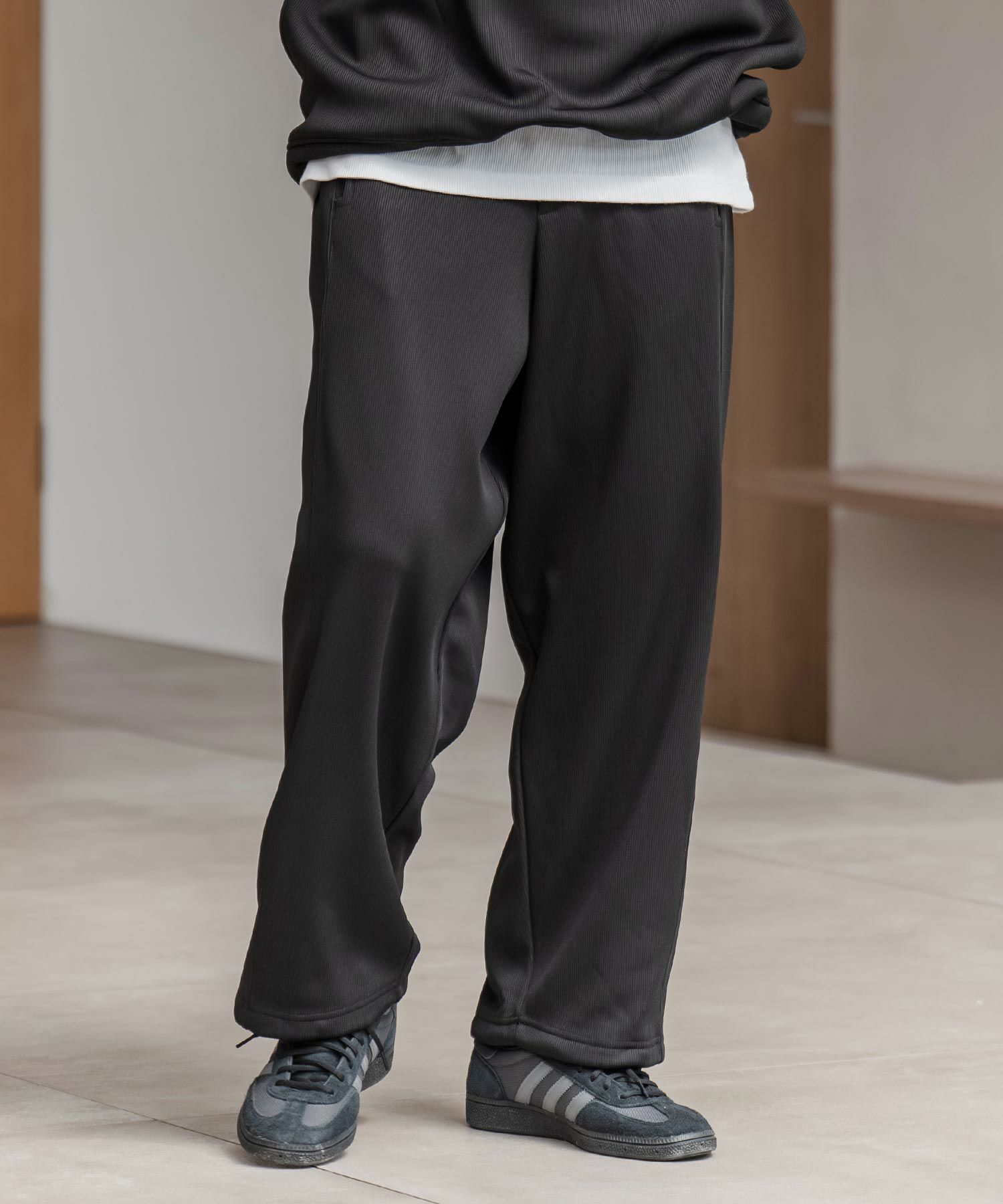 ドビー裏起毛ワイドパンツ / ブラック【131044】