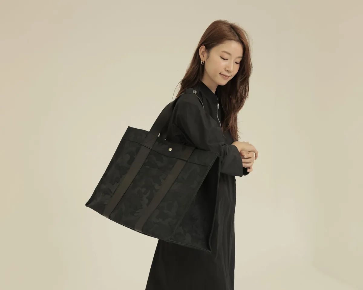 LABEL NOIR / スクエアキャンバストートバッグ GM / 2Colors [Modele 24 (GM)]