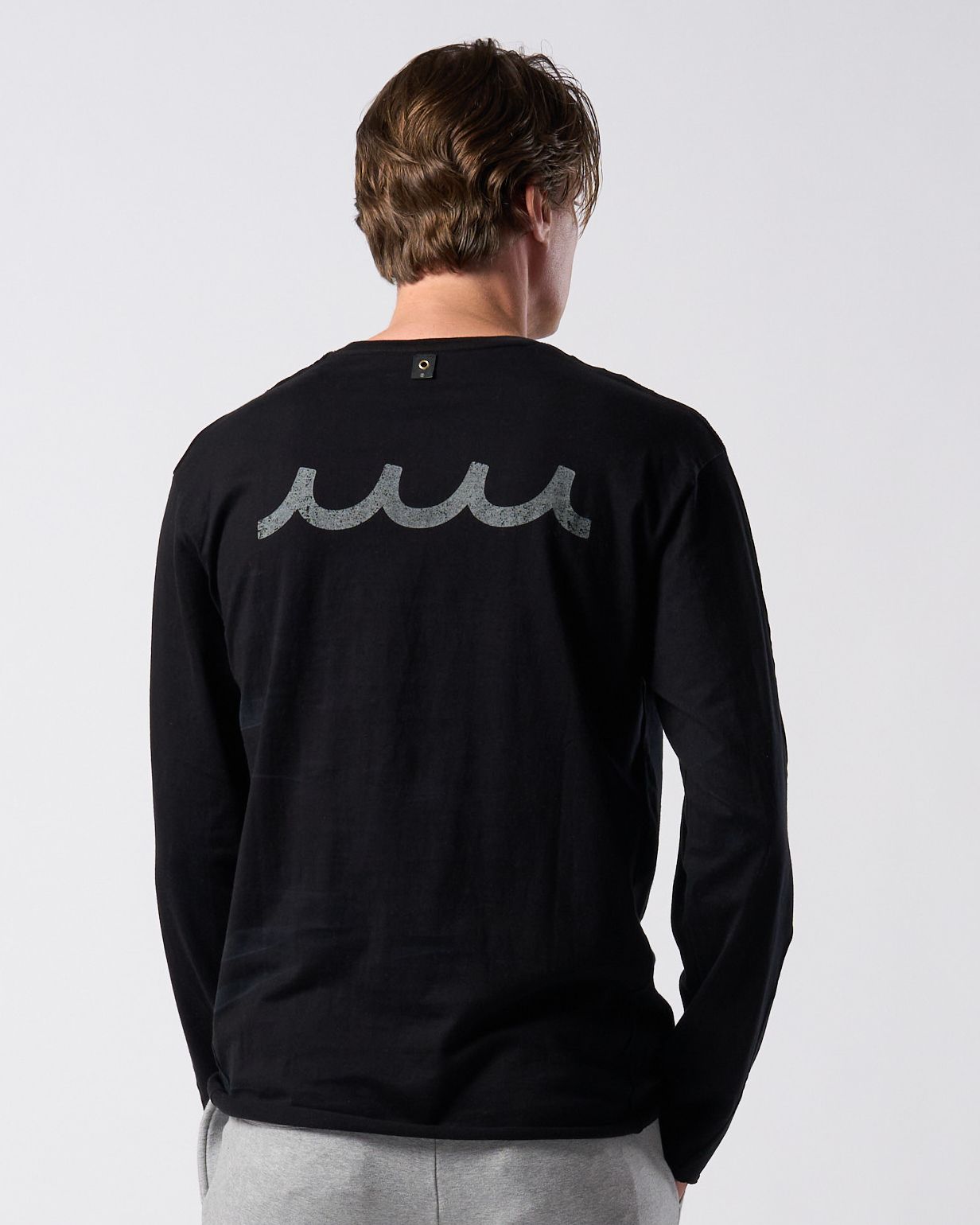 ☆先行予約☆ muta × wjk  / カットオフ クルーネックロングスリーブカットソー / cut-off crew-neck L/S(printed) / DEEP BLACK [708 mw03j]