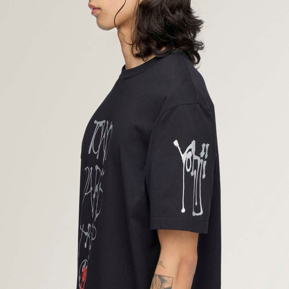 チト シティー グラフィック ショート スリーブ Tシャツ / Y-3 CHITO CITY GRAPHIC SHORT SLEEVE TEE / BLACK [KR1067 -APPA26]