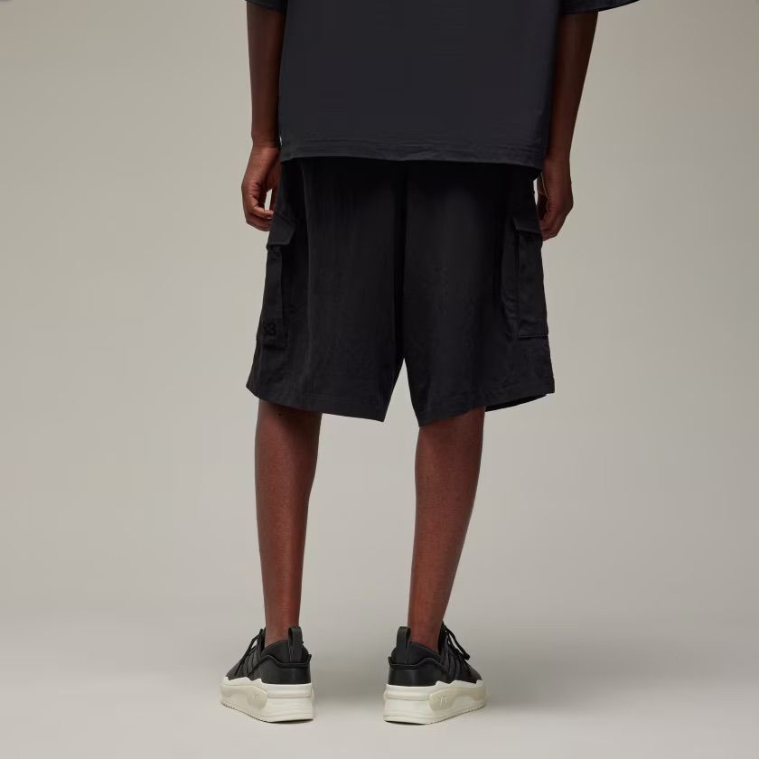 ウォッシュド ツイル ショーツ / Y-3 WASHED TWILL SHORTS / BLACK [IN8718-APPS24] - S