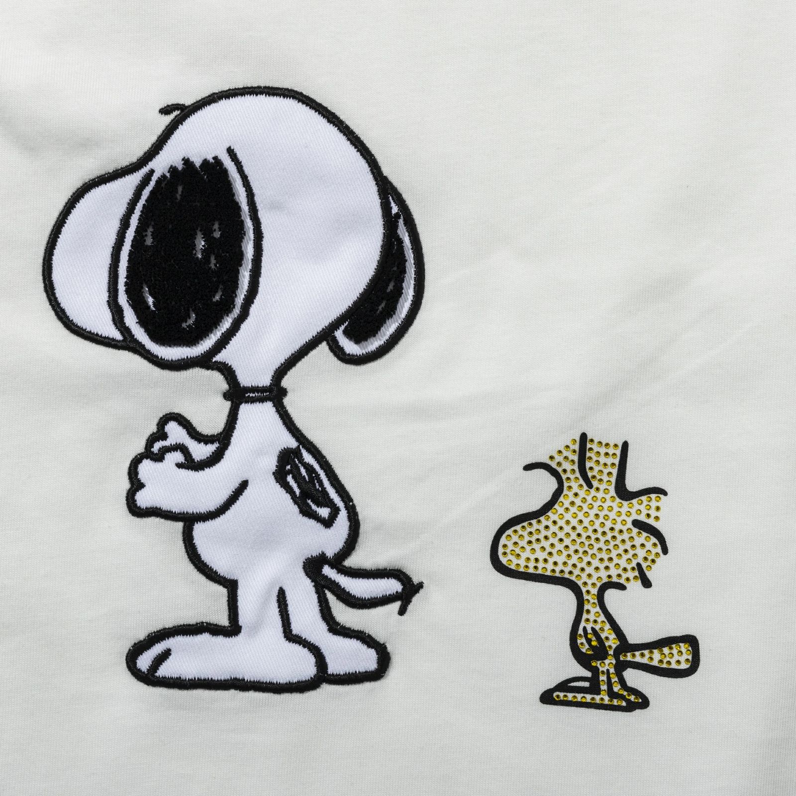 1PIU1UGUALE3 RELAX × PEANUTS / スヌーピー ラインストーン半袖Tシャツ / ホワイト【UST-26056】