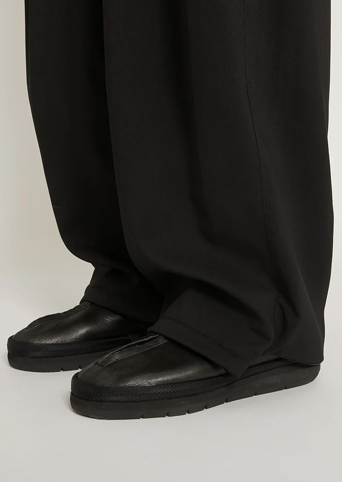 KREVA×GHOST ALMOSTBLACK / WOVEN TWO TUCK NINJA WIDE PANTS / BLACK [KRVGAB-P-1]