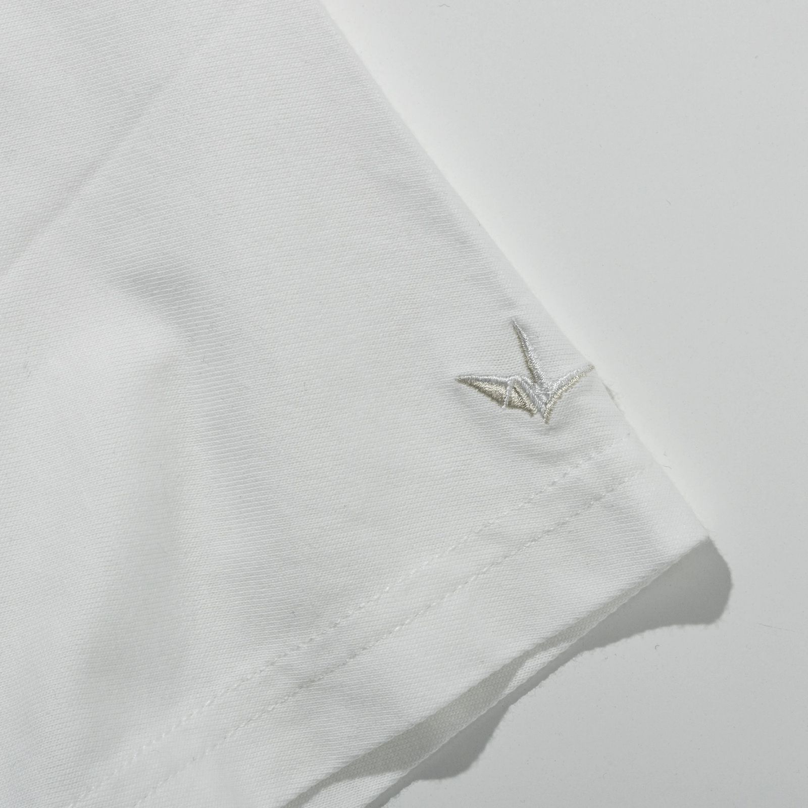 1PIU1UGUALE3 RELAX × PEANUTS / スヌーピー ラインストーン半袖Tシャツ / ホワイト【UST-26056】