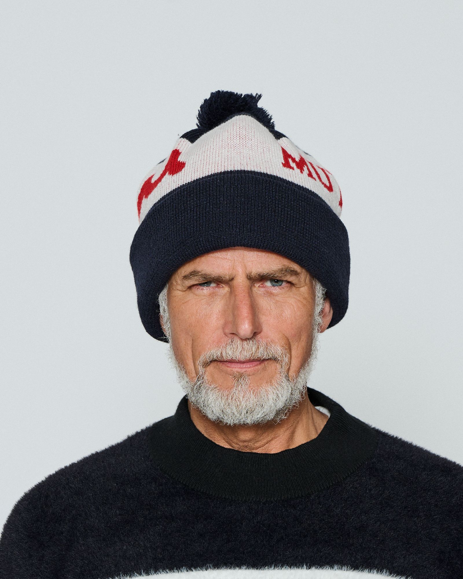 ☆先行予約☆ muta MARINE × ACANTHUS / ニットキャップ / Wave Logo Pom-pom Knit Cap / NAVY 【MA2664】