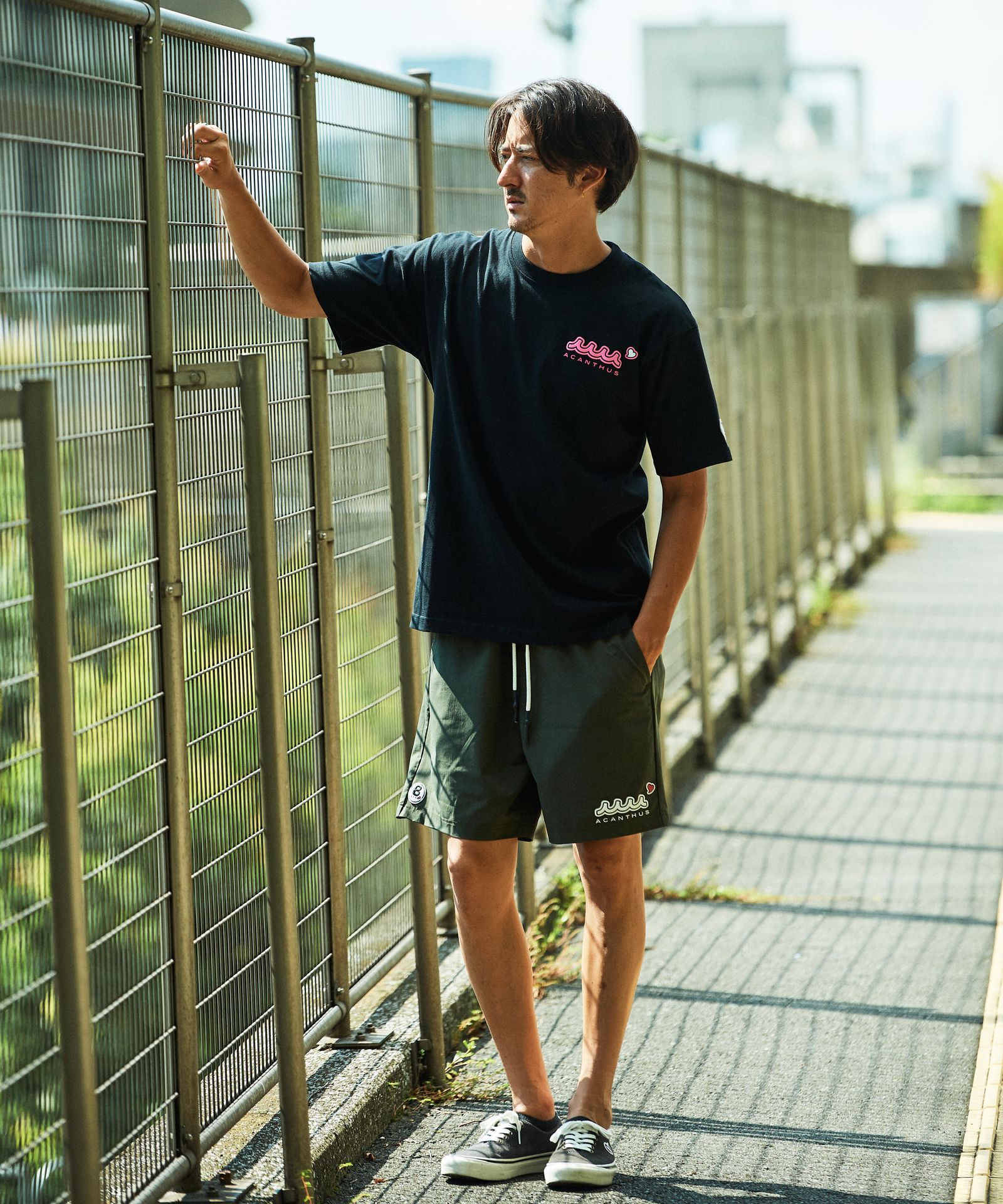 ACANTHUS - ACANTHUS × muta MARINE / muta sweet logo Tee /T
