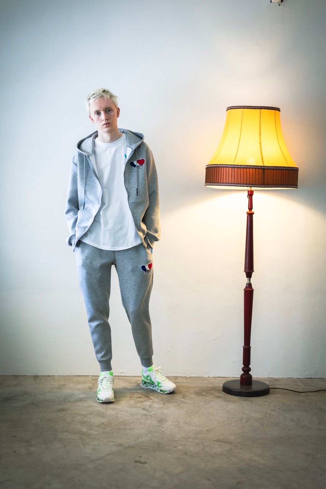 3ハートパッチダンボールパンツ / 3Heart Patch Cardboard  Pants / GREY