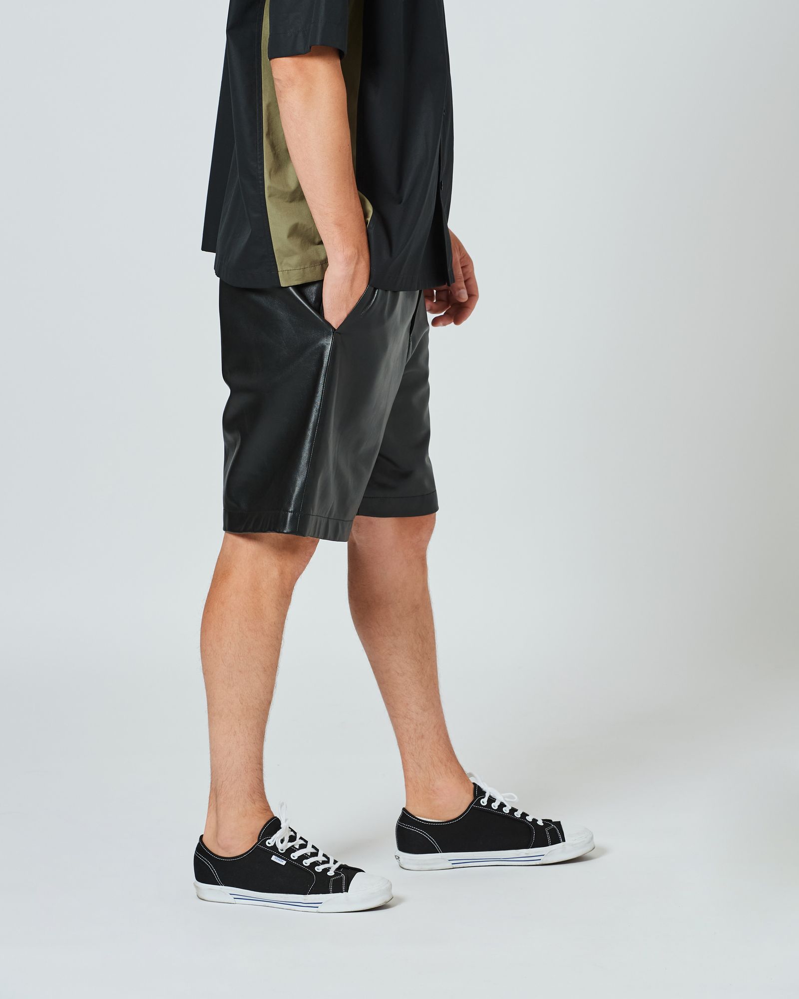 Leather Shorts / レザーショーツ / BLACK / [L2403]