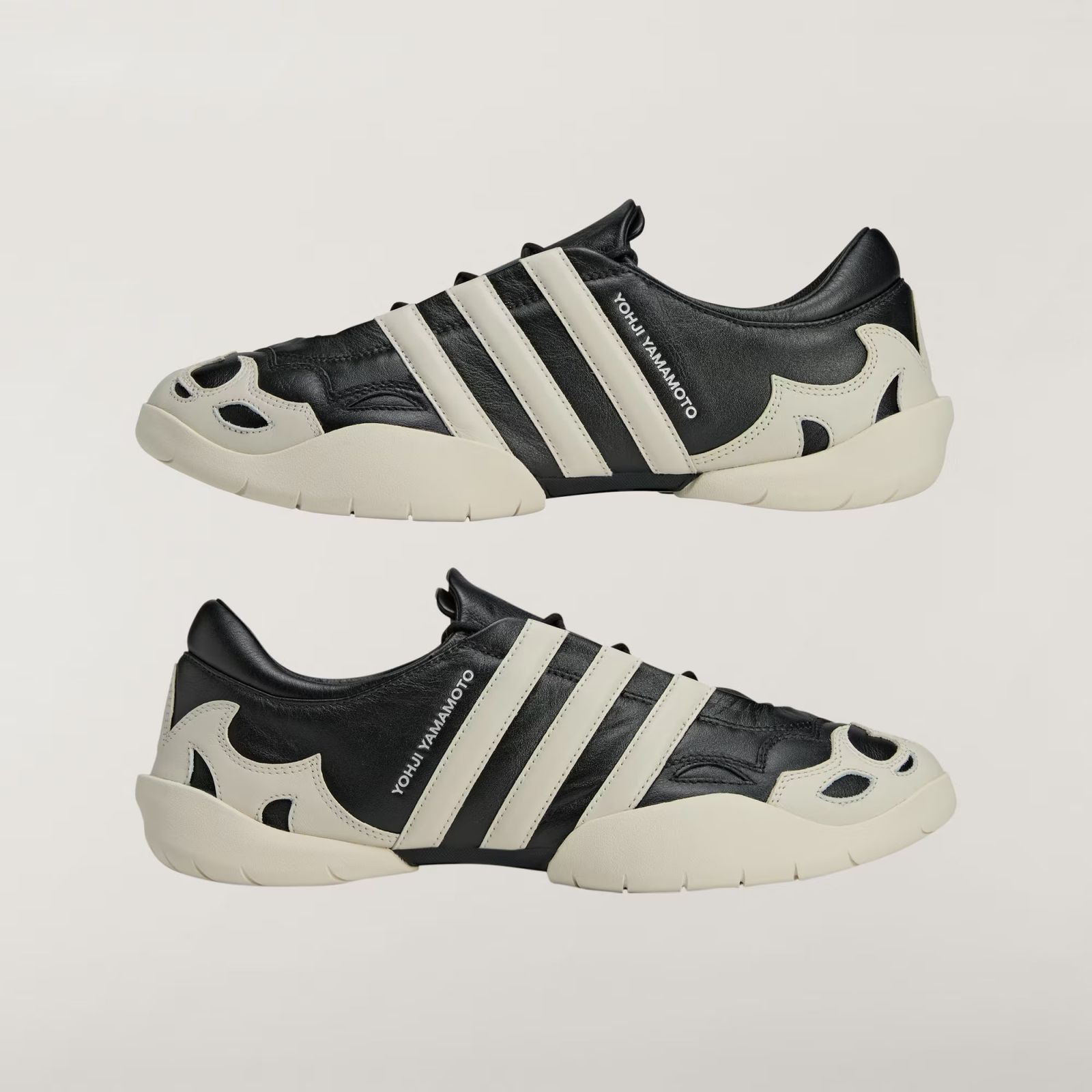 Y-3 - スニーカー / Y-3 REGU 2002 / Black / Alumina / Alumina