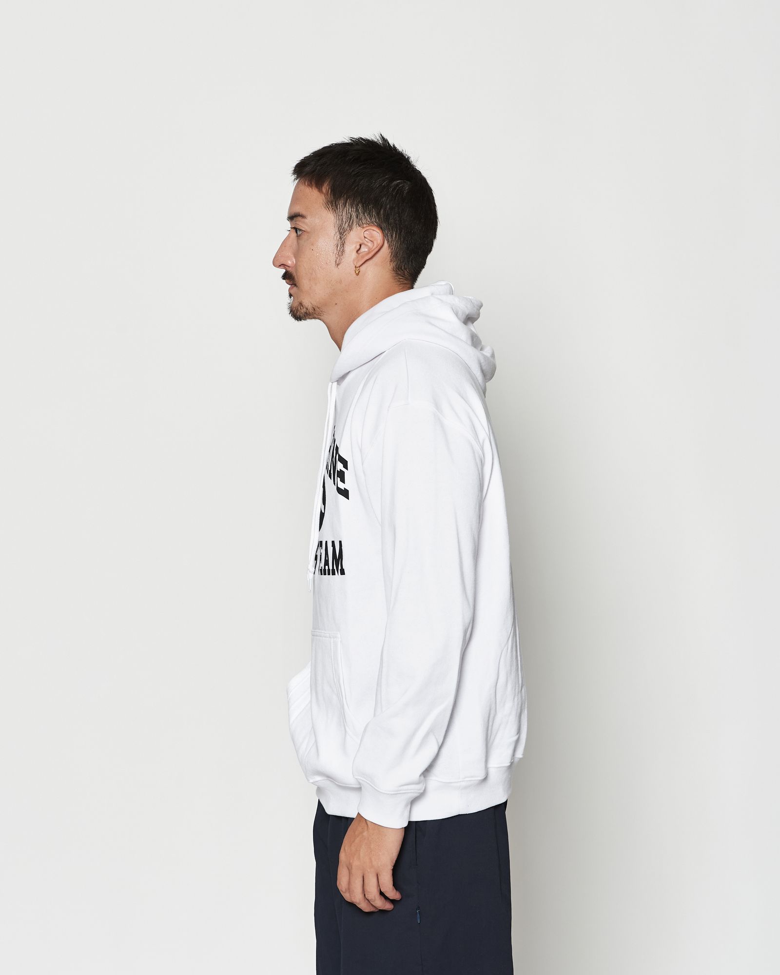 ☆先行予約☆muta MARINE × ACANTHUS  / カレッジロゴ スウェットジップフーディー / パーカー / College Logo Hooded Sweatshirt / WHITE【MA2609】