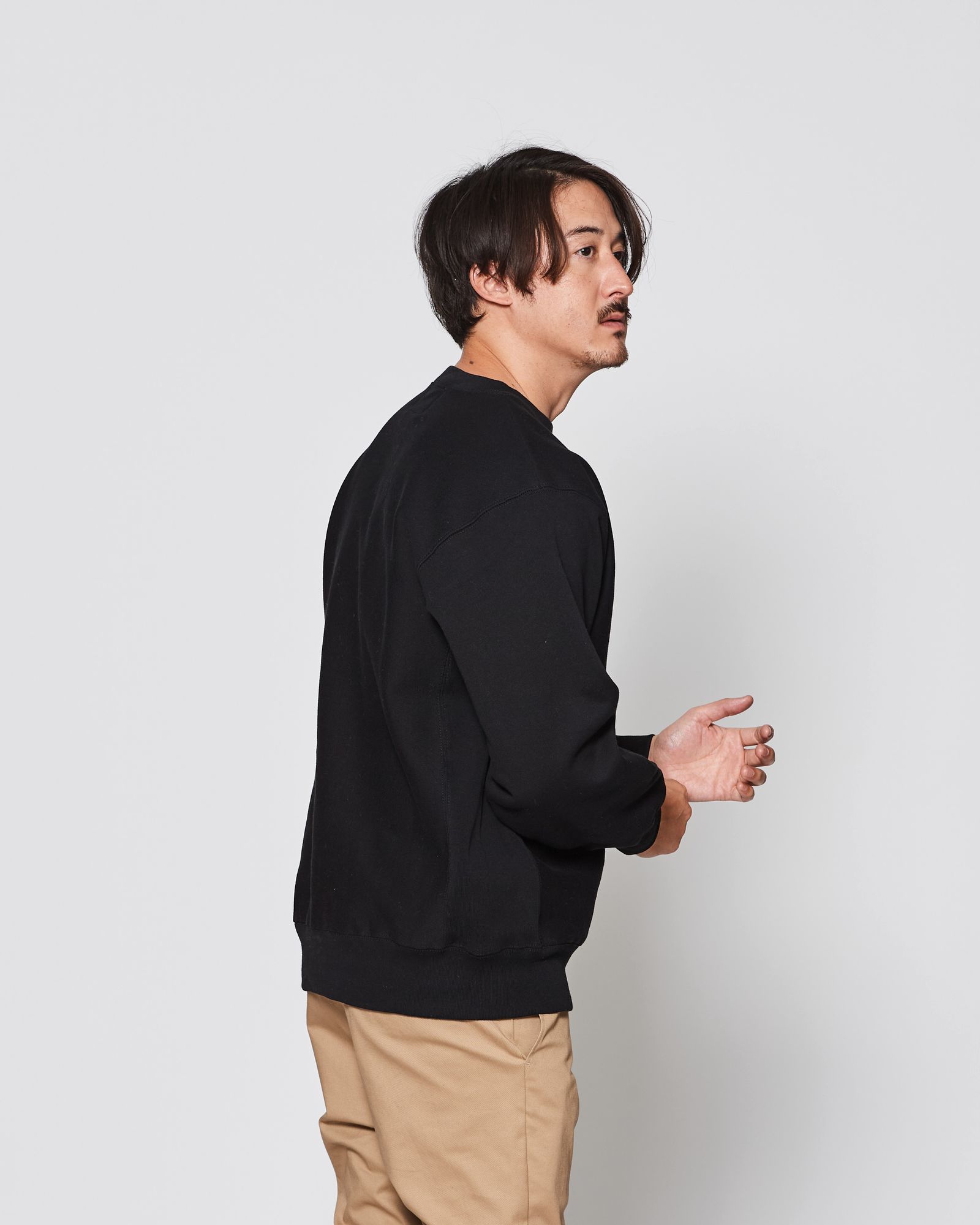 ☆先行予約販売2025年9月下旬～10月下旬頃入荷予定☆ ACANTHUS × muta MARINE / muta sweet muta Crewneck Sweatshirt / スウェット / BLACK 【MA2546】
