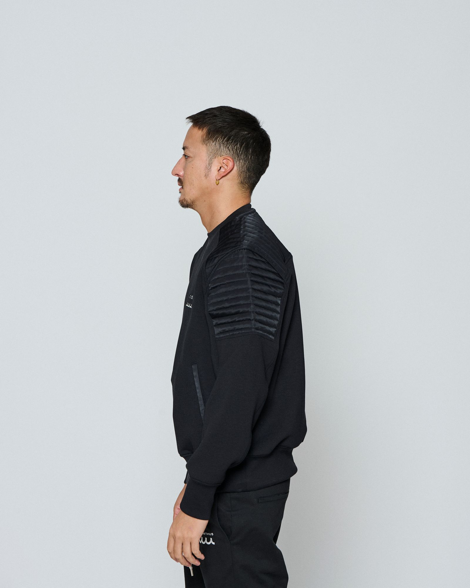 ☆先行予約☆ muta MARINE × ACANTHUS / バイカークルーネック / Double-knit Biker Crew Neck / BLACK 【MA2666】