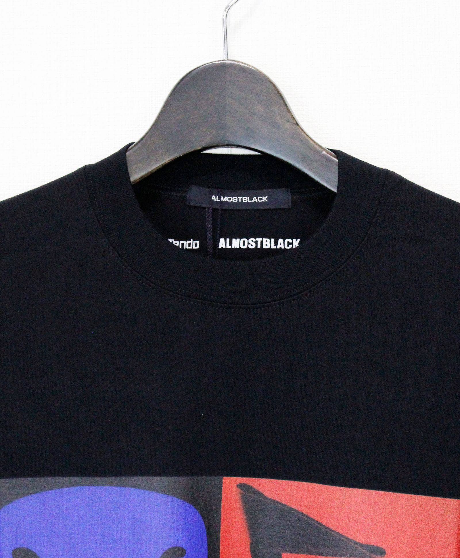 ALMOSTBLACK×TENDO / EASY CHAIR CATALOG T-SHIRTS / クルーネック プリントTシャツ / BLACK [TD-CS04]