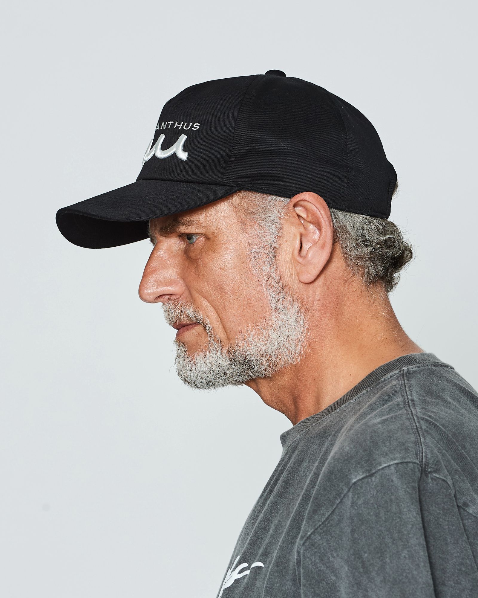 ☆先行予約販売2025年9月下旬～10月下旬頃入荷予定☆ ACANTHUS × muta MARINE / muta Embroidered Logo Cap / ロゴキャップ / BLACK 【MA2542】