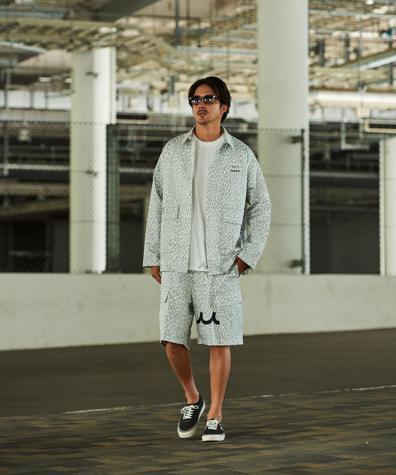 ACANTHUS × muta MARINE / muta Military Shirt Jacket / ミリタリーシャツジャケット / WHITE LEOPARD 【MA2502】