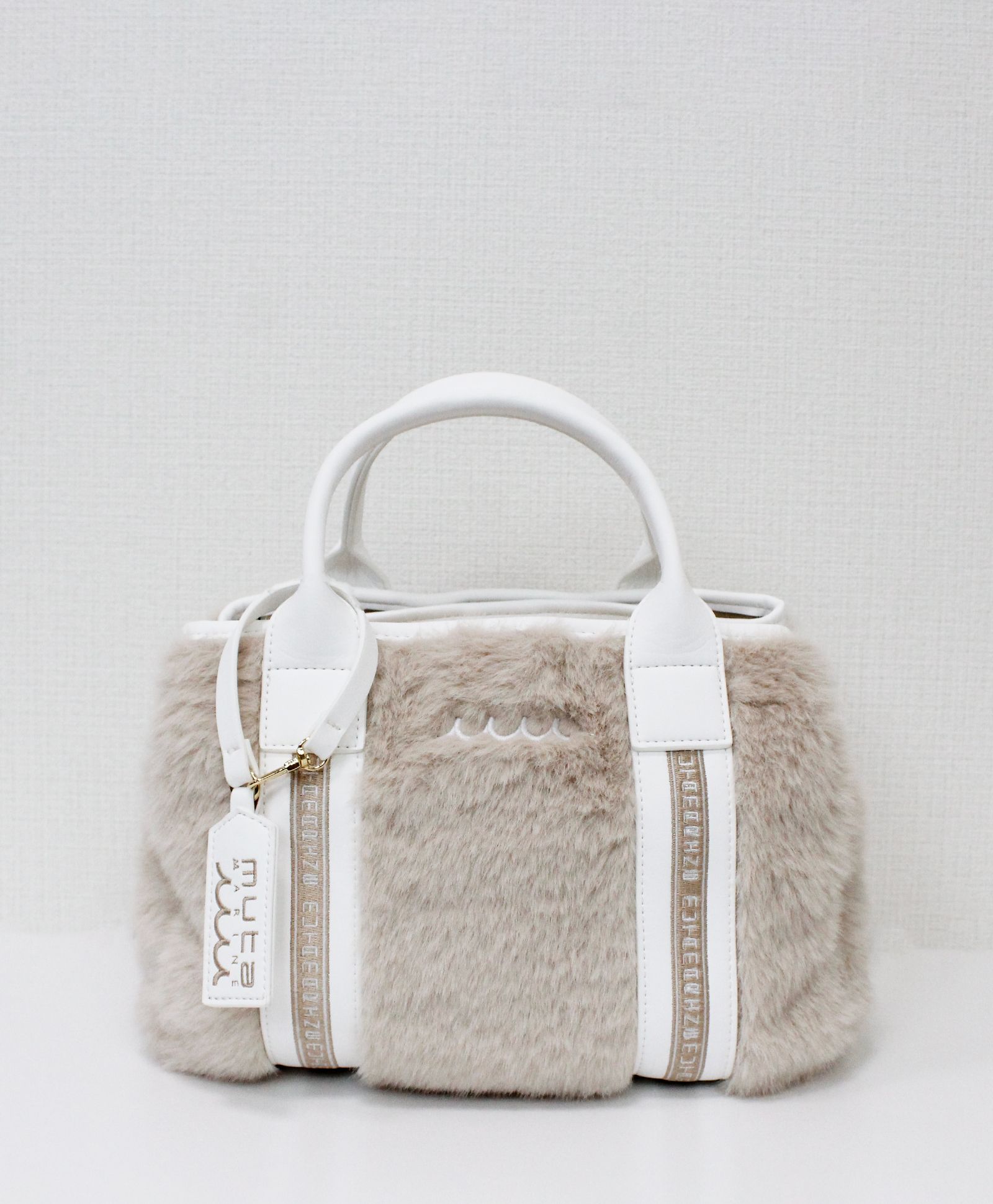 ベージュ ハンドバッグ　ムータマリン mutammbg211100.jpg