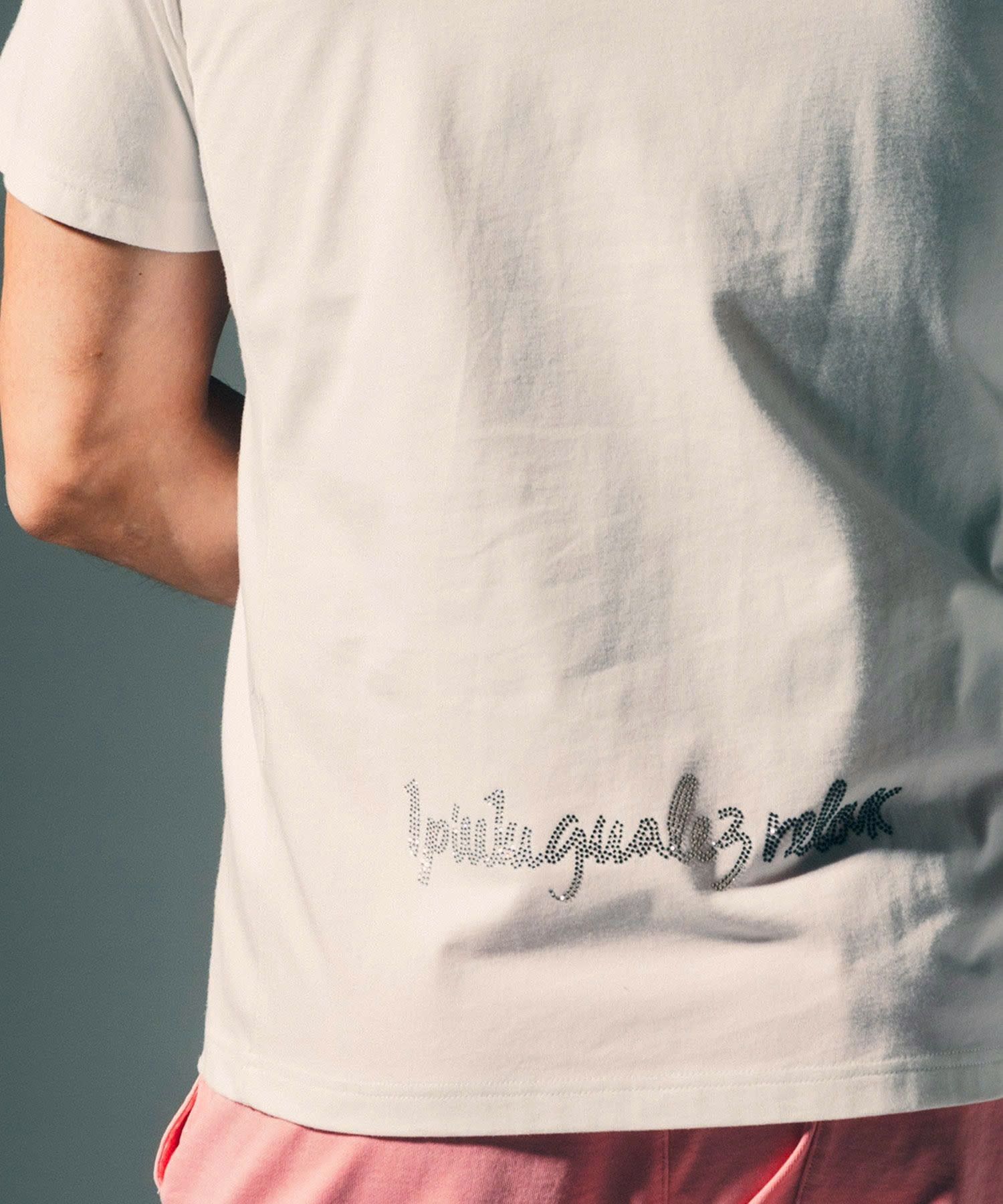 1PIU1UGUALE3 RELAX × Mark Gonzales / グラデーションラインストーン半袖Tシャツ / ホワイト【UST-26015】