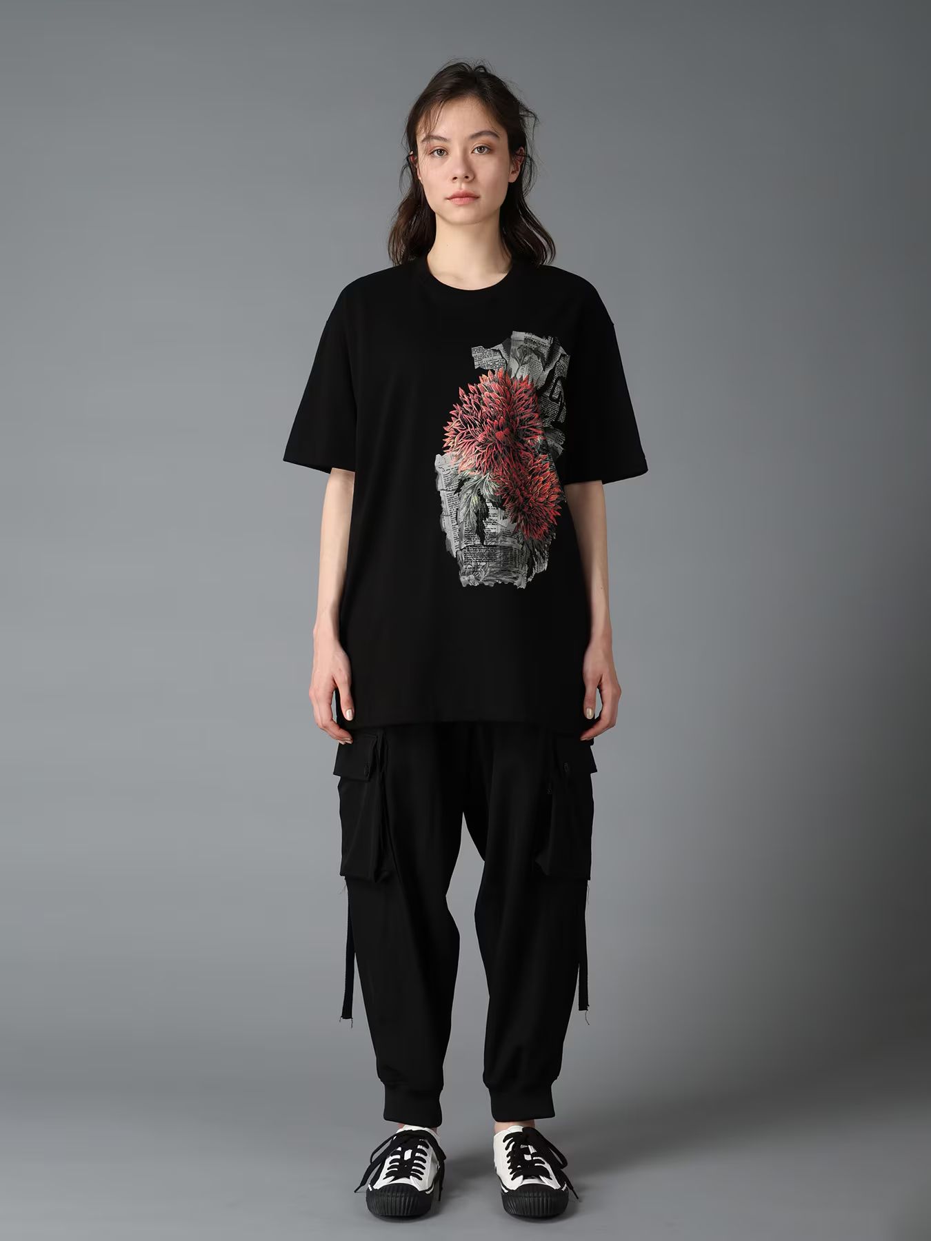 JERSEY RED DAHLIA T-SHIRT / BLACK  [GW-T79-070-2]