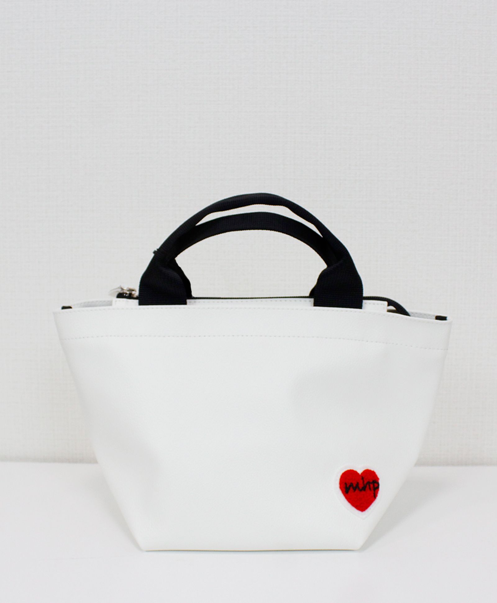 MAISON HONORE - ショルダー付き トートバッグ / Heart Patch - Shoulder / White | femt