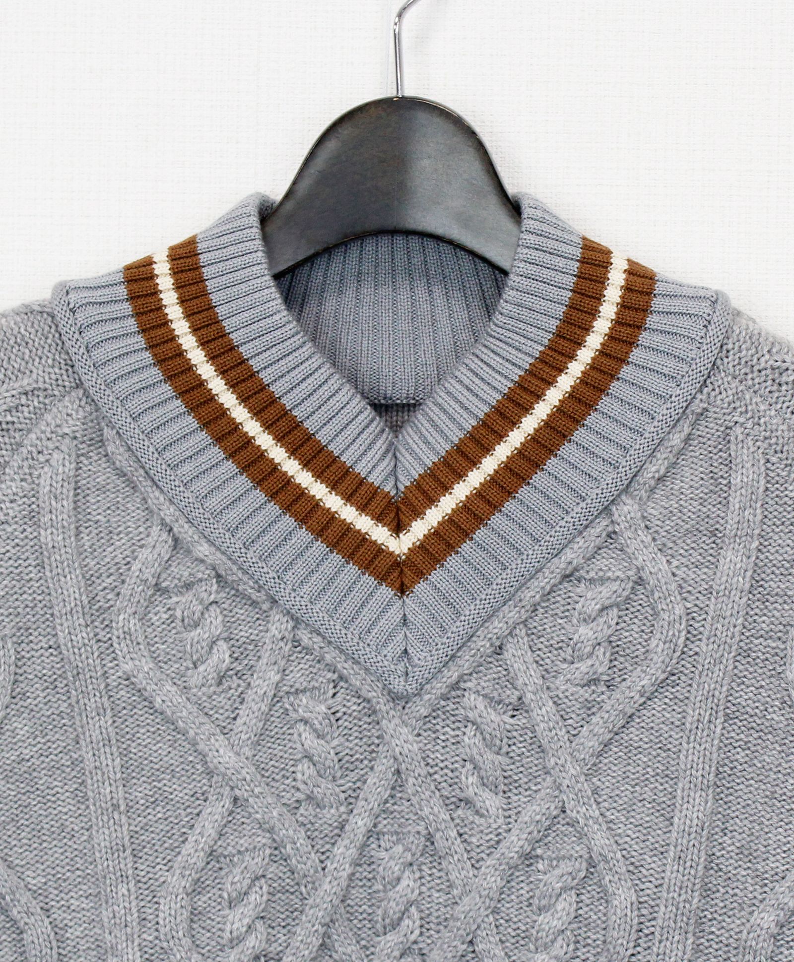 Vネックニット / NUMBER KNITWEAR / GREY 【KVX 702】