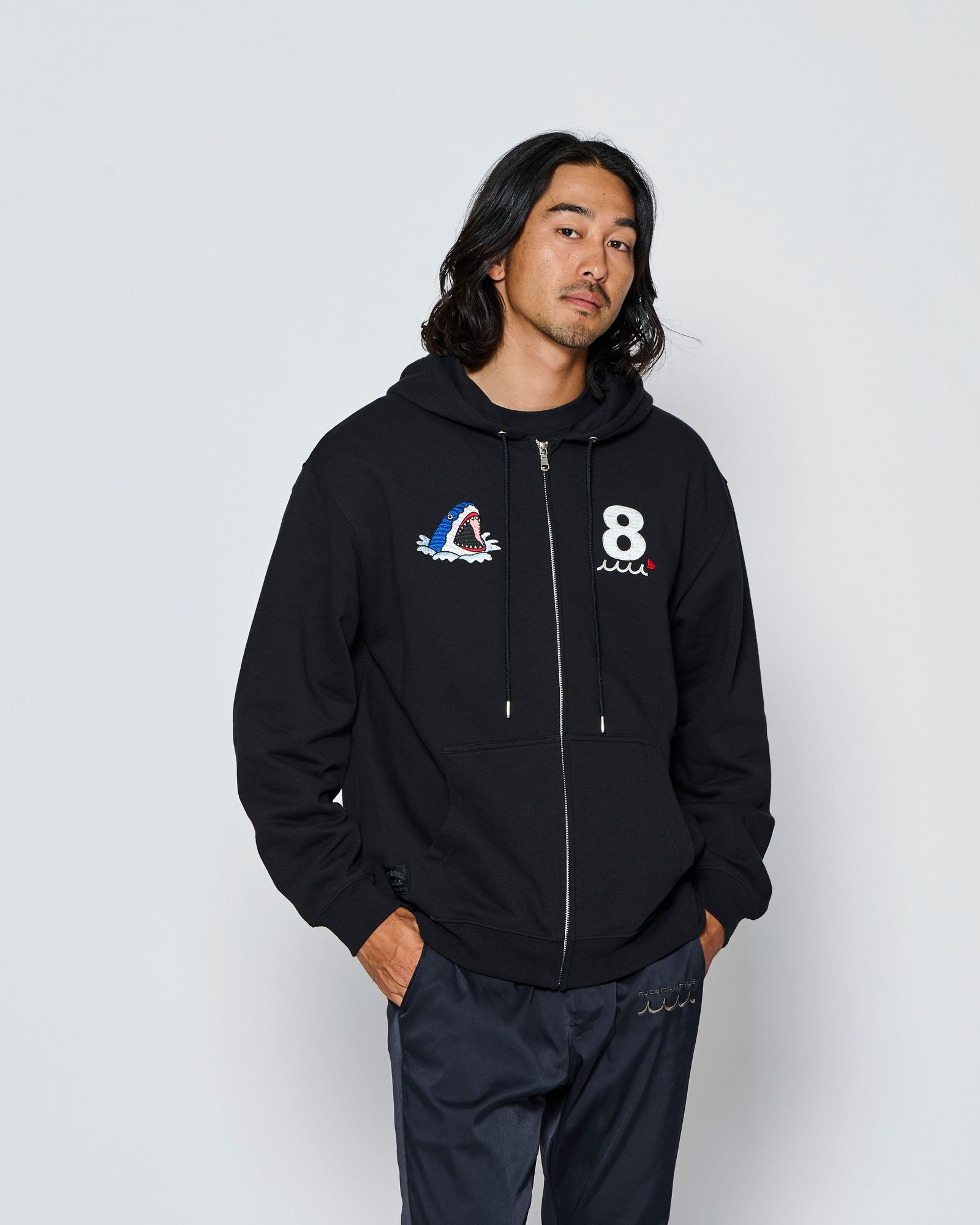 ☆先行予約☆muta MARINE × ACANTHUS  / スーベニアジップアップスウェットフーディー / ジップパーカー /  Souvenir Zip-up Hooded Sweatshirt / BLACK【MA2712】