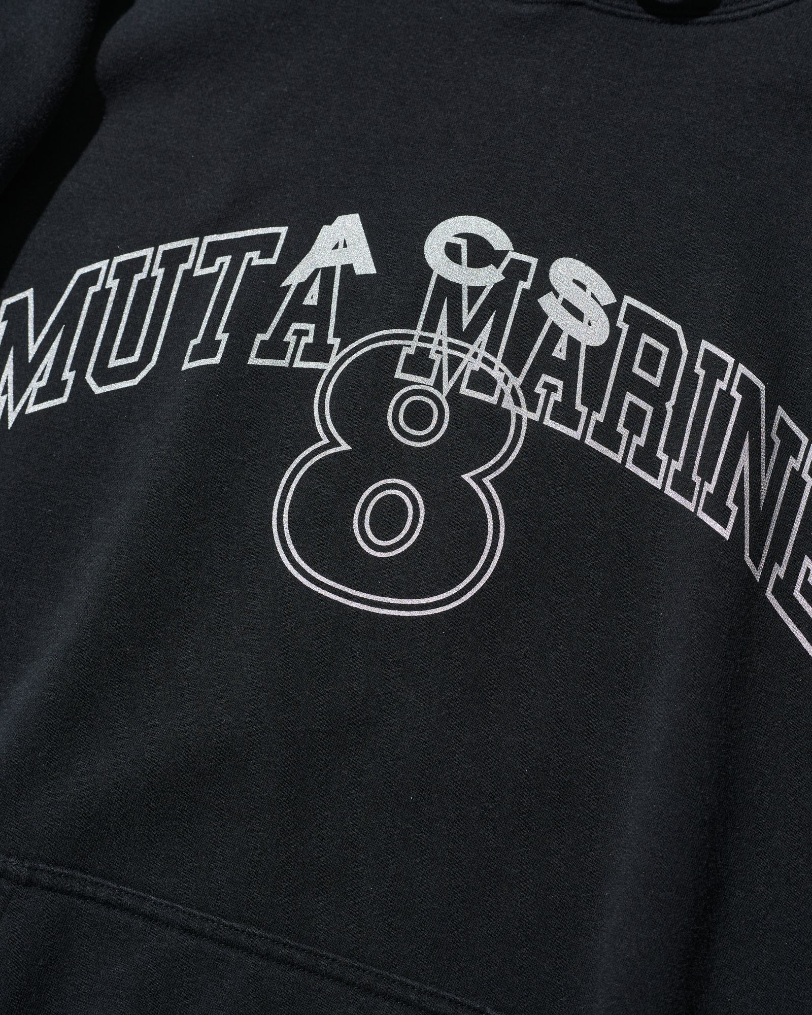 ☆先行予約☆ muta MARINE × ACANTHUS / テストプリントフーディー /パーカー / Test Print Hooded Sweatshirt / BLACK 【MA2656】
