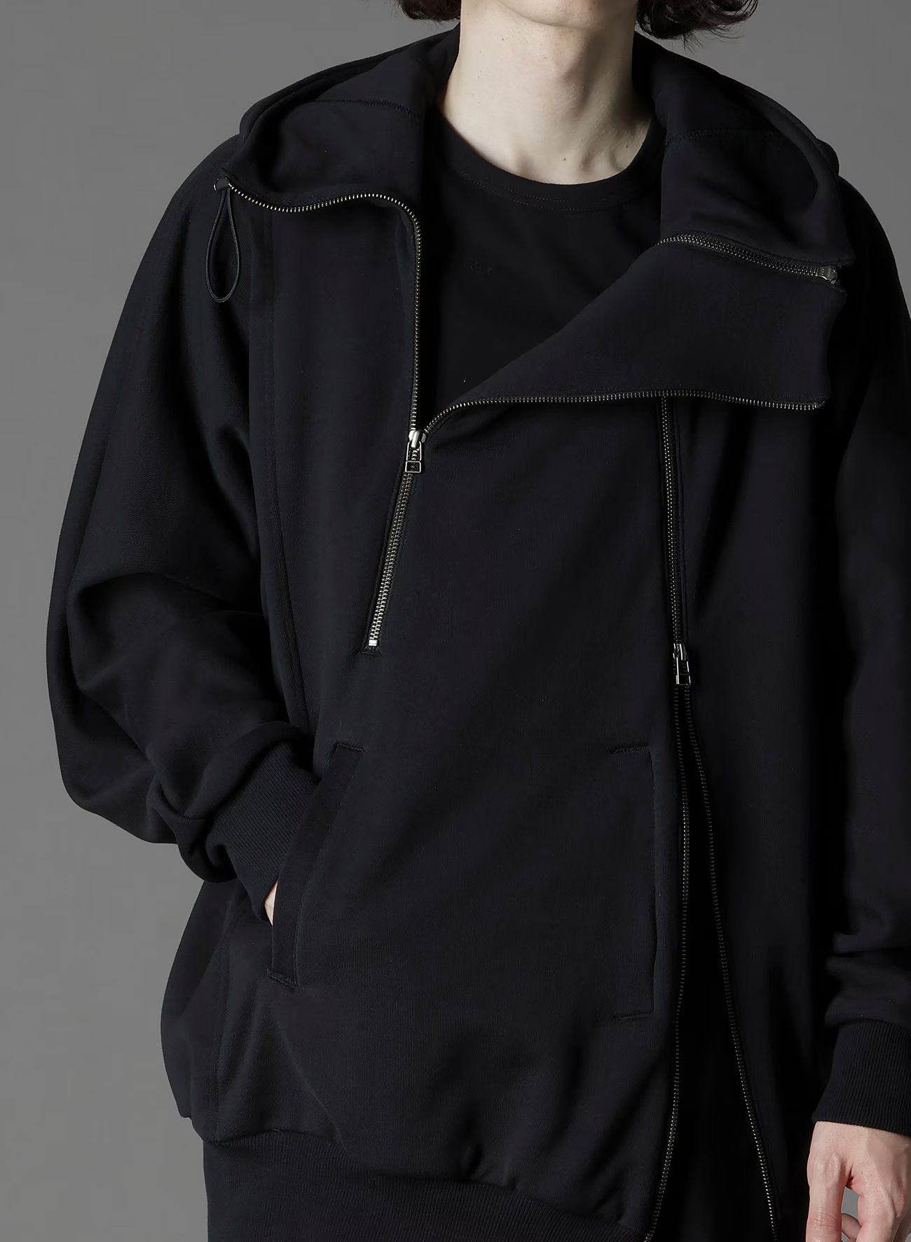 ULTIMA HEAVY FLEECE INVERTED V HOODIE SLIM / BLACK [GJ-T19-032-2]