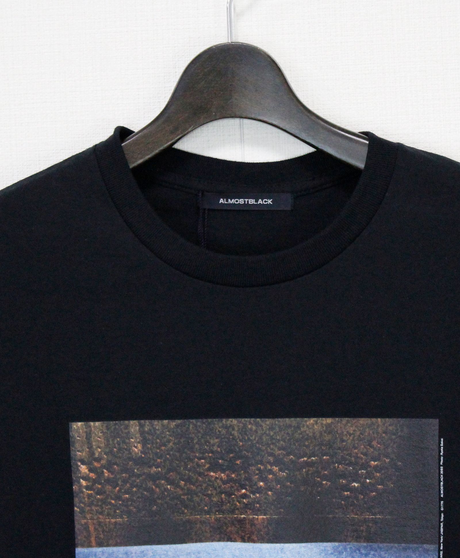 クルーネック プリントTシャツ / CREW NECK PRINT T  / BLACK [IN-CS08]