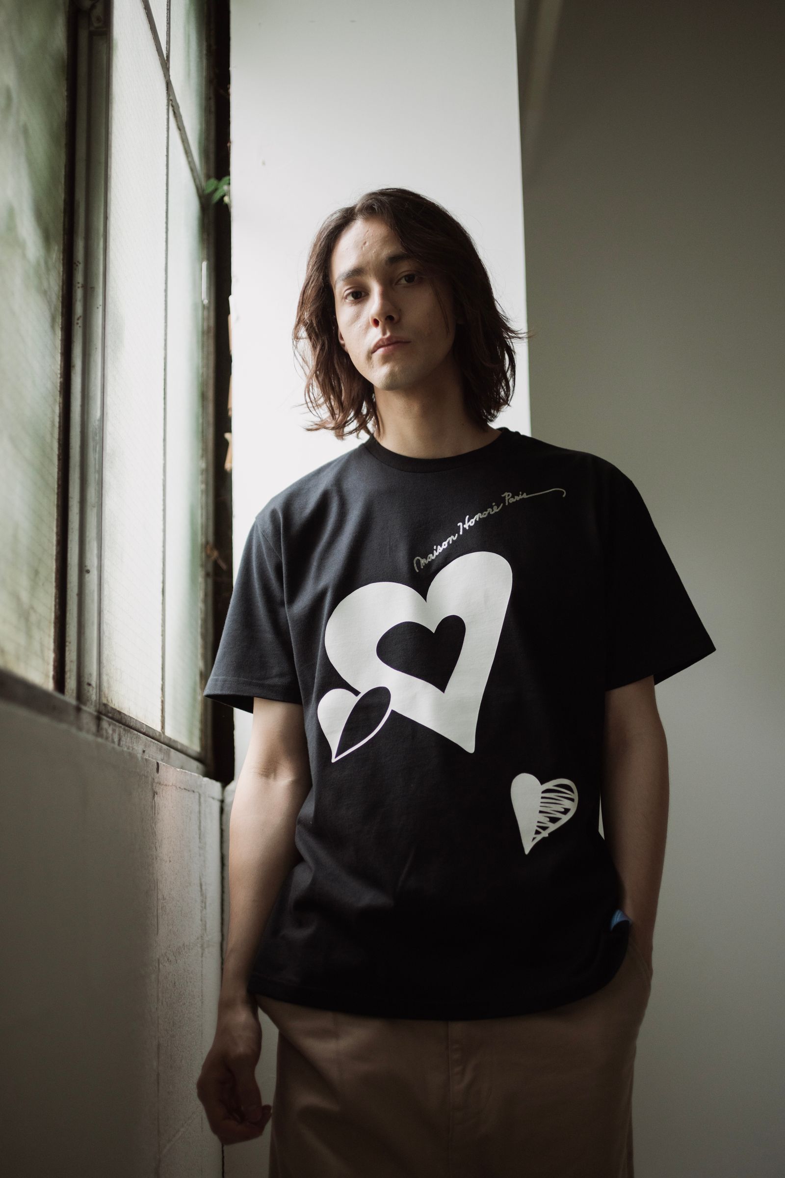 Tシャツ / Pothos / BLACK