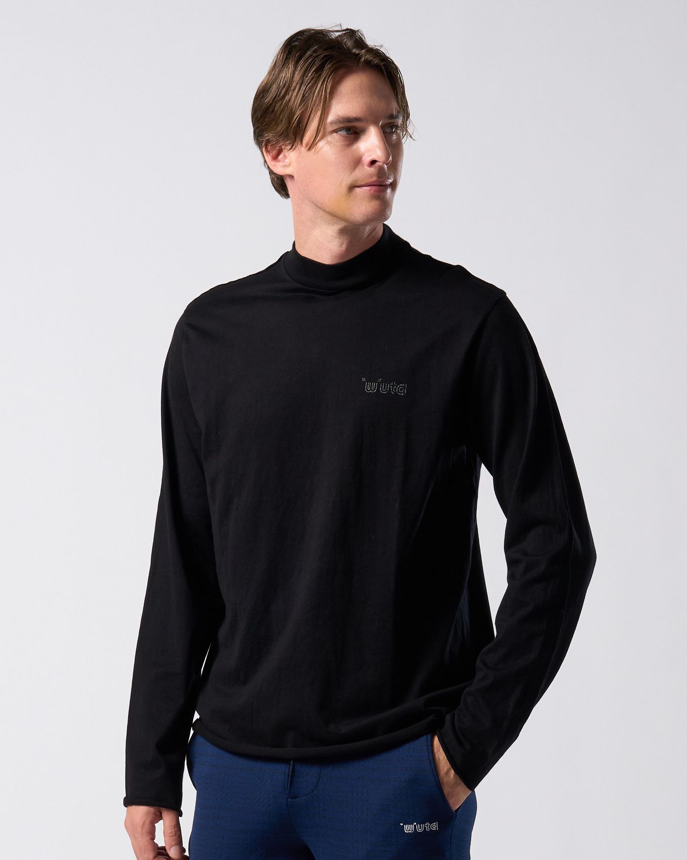 ☆先行予約☆ muta × wjk  / カットオフ モックネックロングスリーブカットソー / cut-off mock-neck L/S(printed) / DEEP BLACK [709 mw03j]