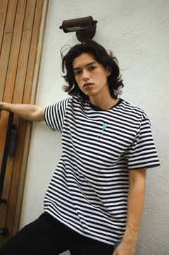 Tシャツ / Tiphanie Border / BLACK x BLUE