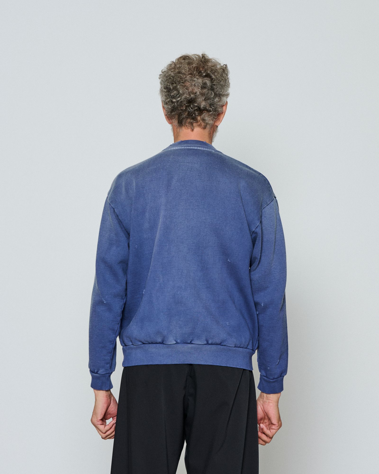 ☆先行予約☆  ダメージクルーネックスウェット / Damaged Crewneck Sweatshirt / FADED NAVY 【DH2503】