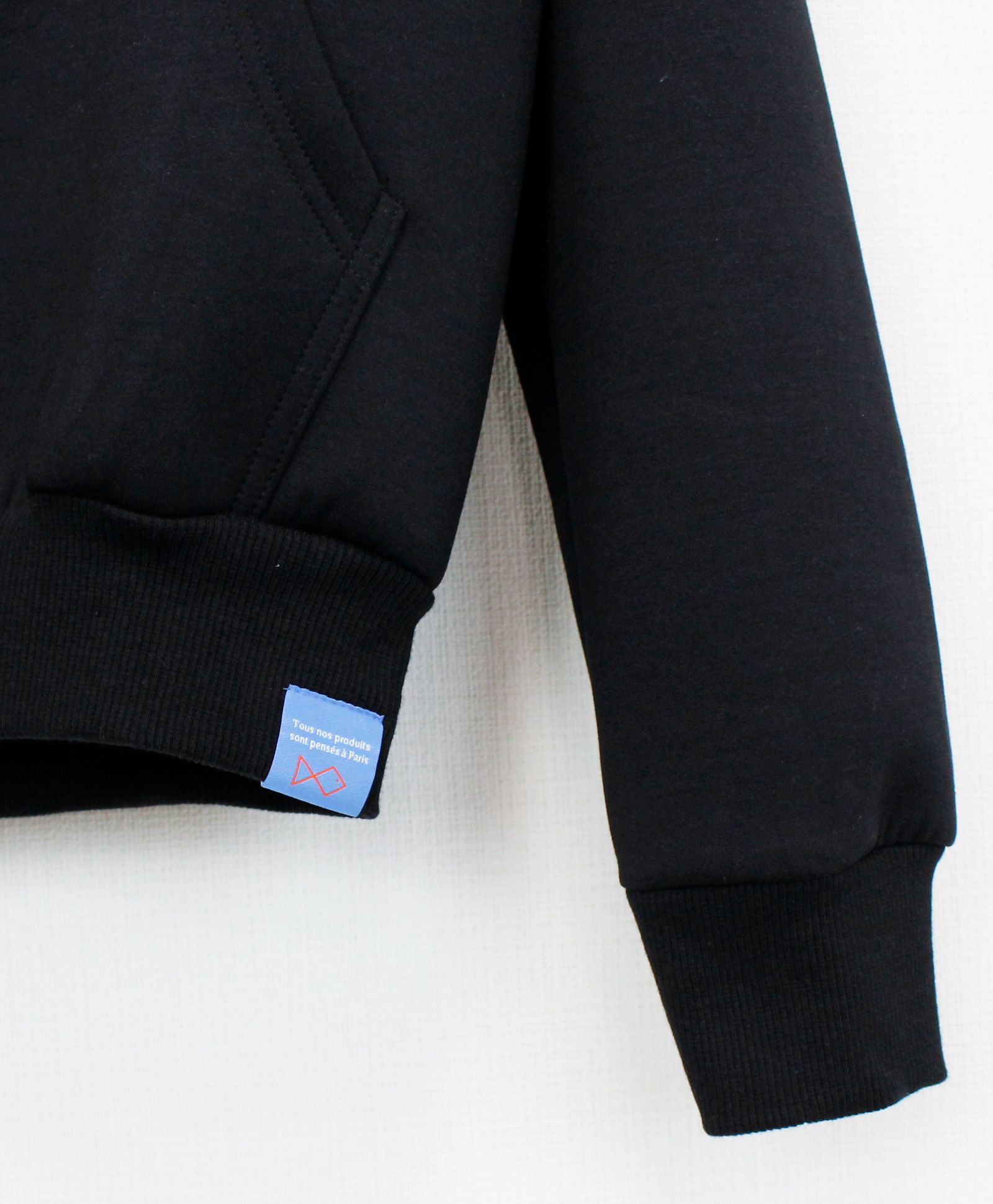 3ハートパッチダンボールジップパーカー / 3Heart Patch Cardboard Zip Hoodie / BLACK
