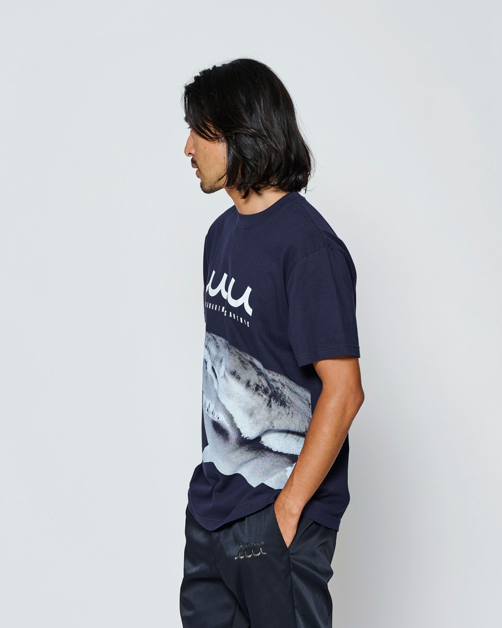 ☆先行予約☆muta MARINE × ACANTHUS  / シャークTシャツ /  Shark Tee / NAVY【MA2717】
