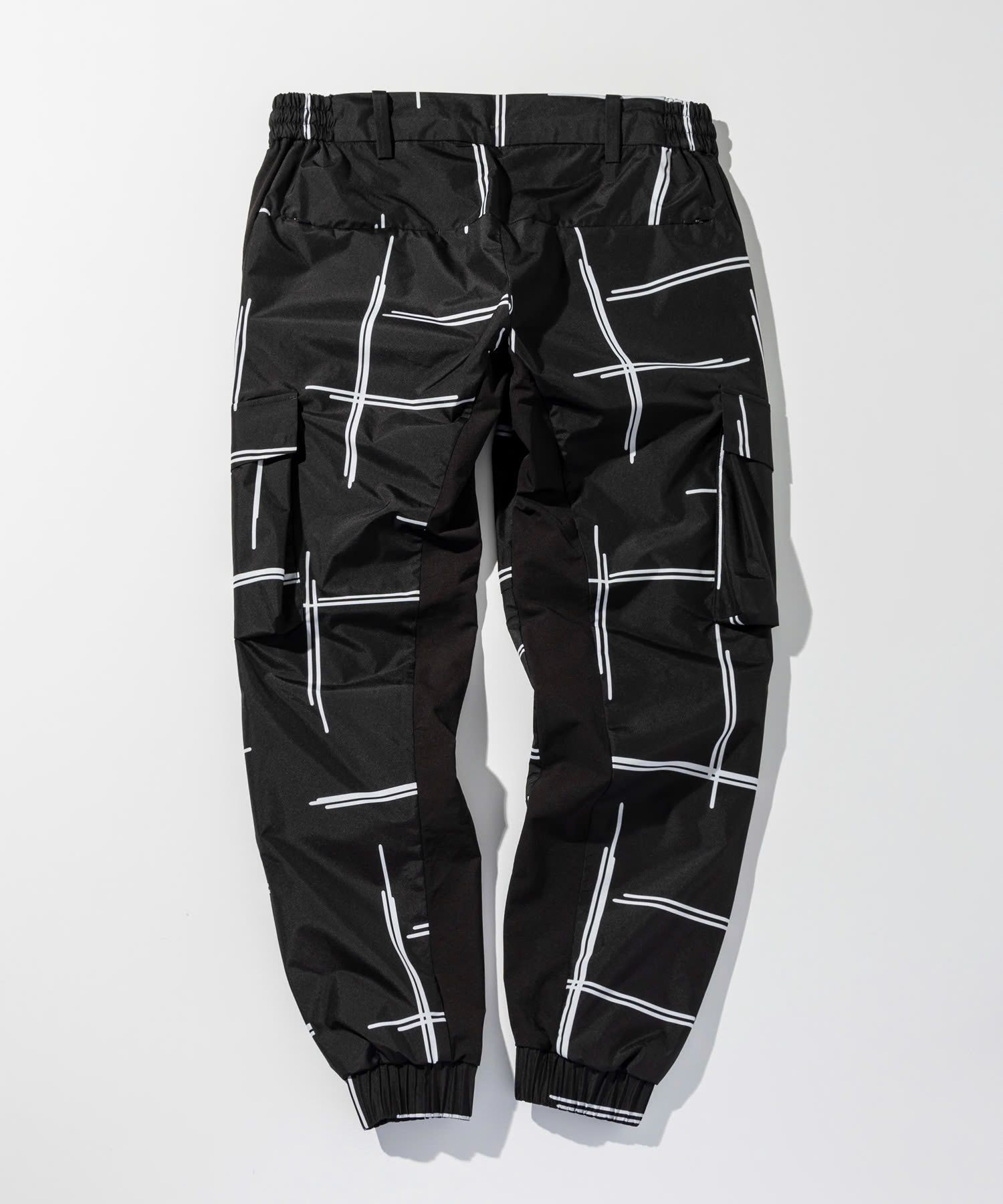 ☆先行予約☆1PIU1UGUALE3 RELAX × +phenix / ルーズカーゴパンツ / WINDSTOPPER プロダクト by GORE-TEX LABS /ウィンドストッパー / ゴアテックス / ブラック×ホワイト【USB-26132】